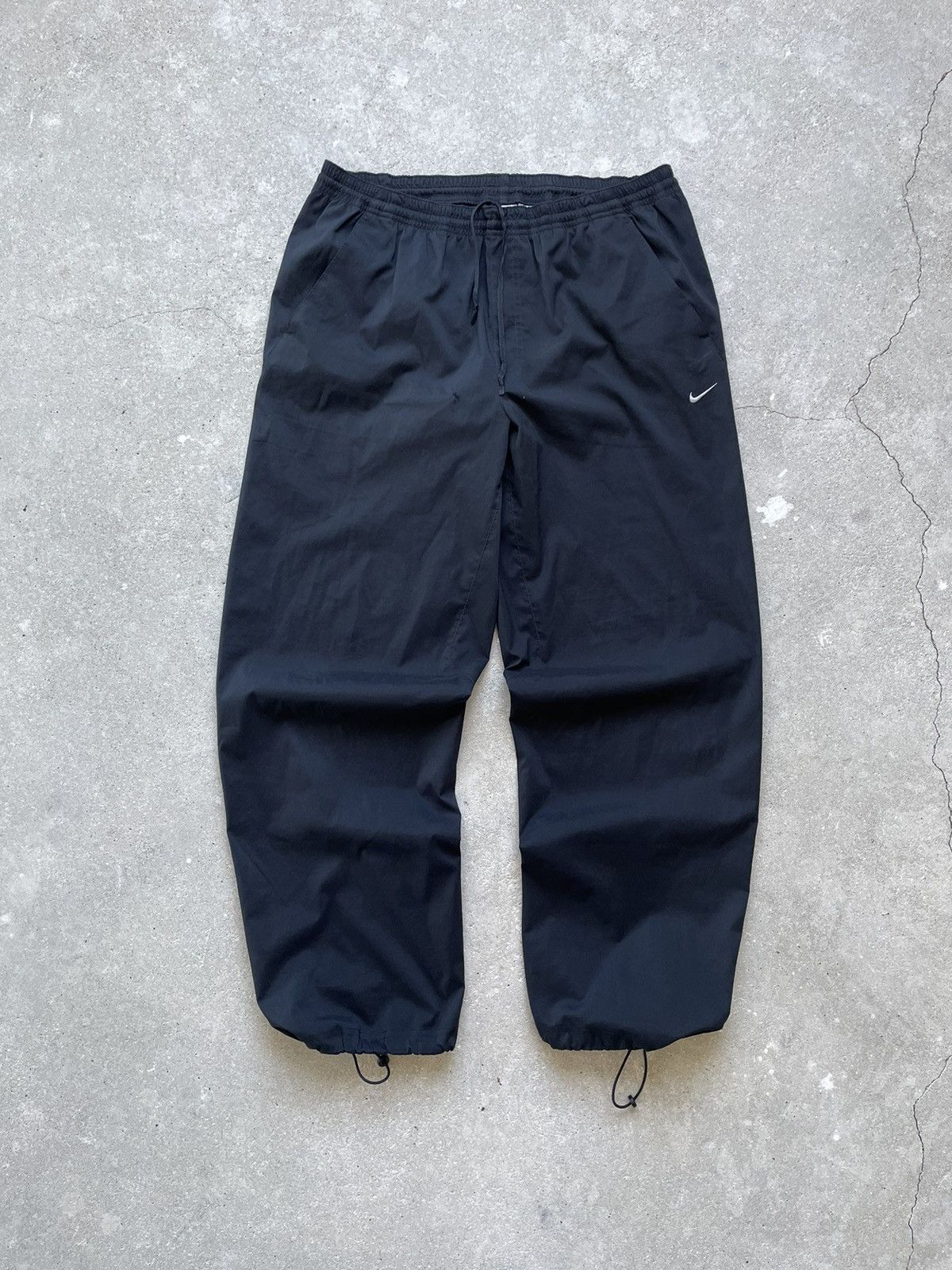 Nike × Vintage Vintage Nike buggy track pants black nylon swoosh Size US 33 - 2 Thumbnail