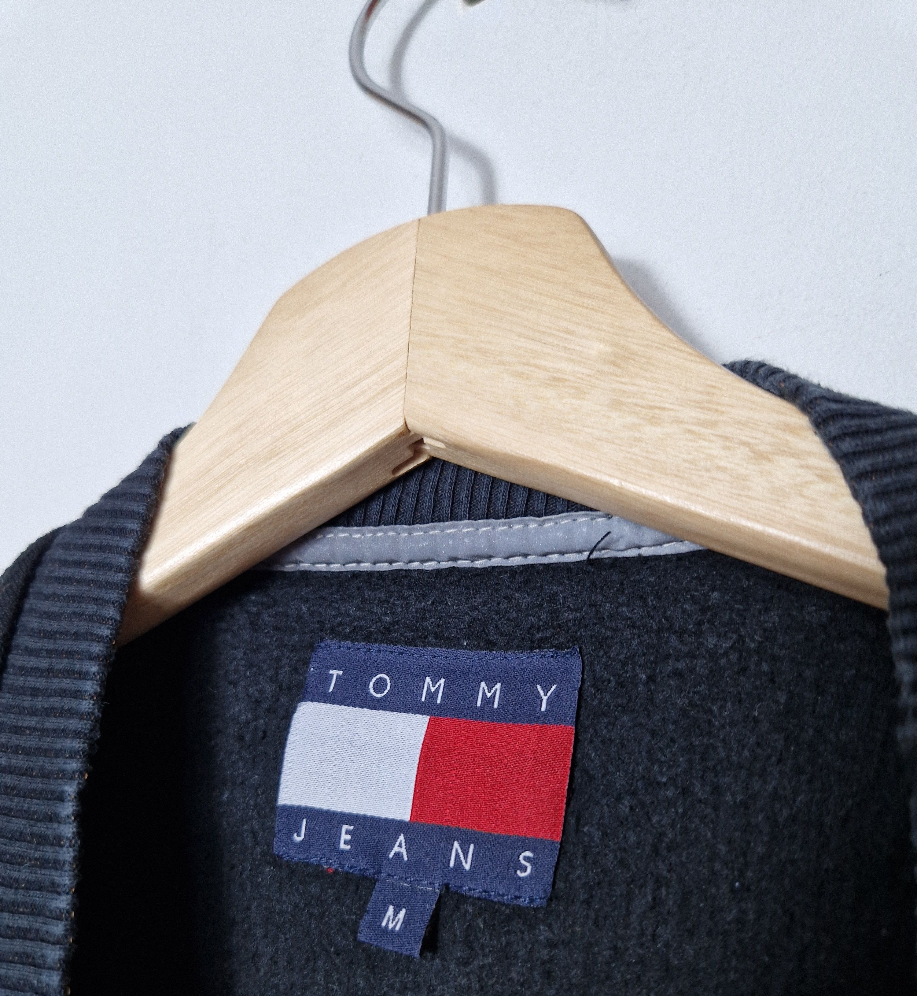 Tommy Hilfiger × Vintage Tommy Hilfiger vintage box logo sweatshirt Size US M / EU 48-50 / 2 - 5 Thumbnail