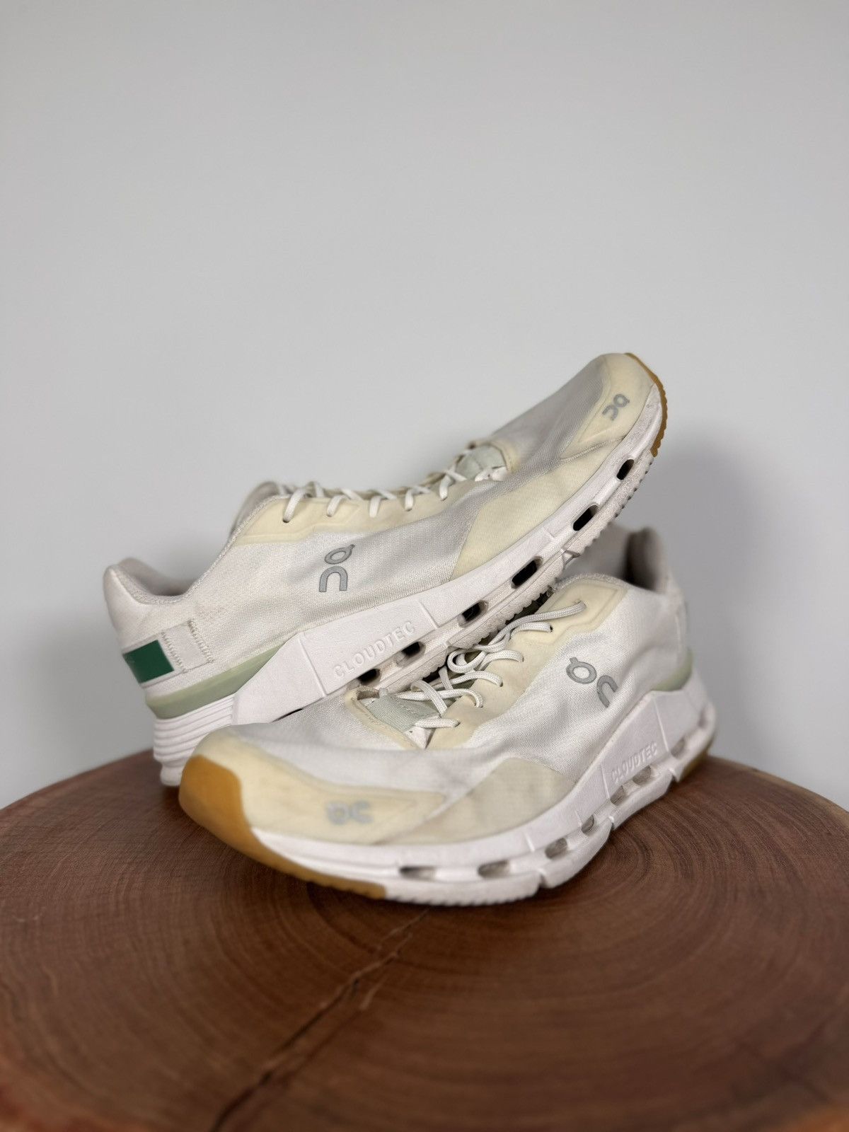 On ON Cloudnova Form 2 White Green Sneakers Size US 8 / EU 41 - 1 Thumbnail