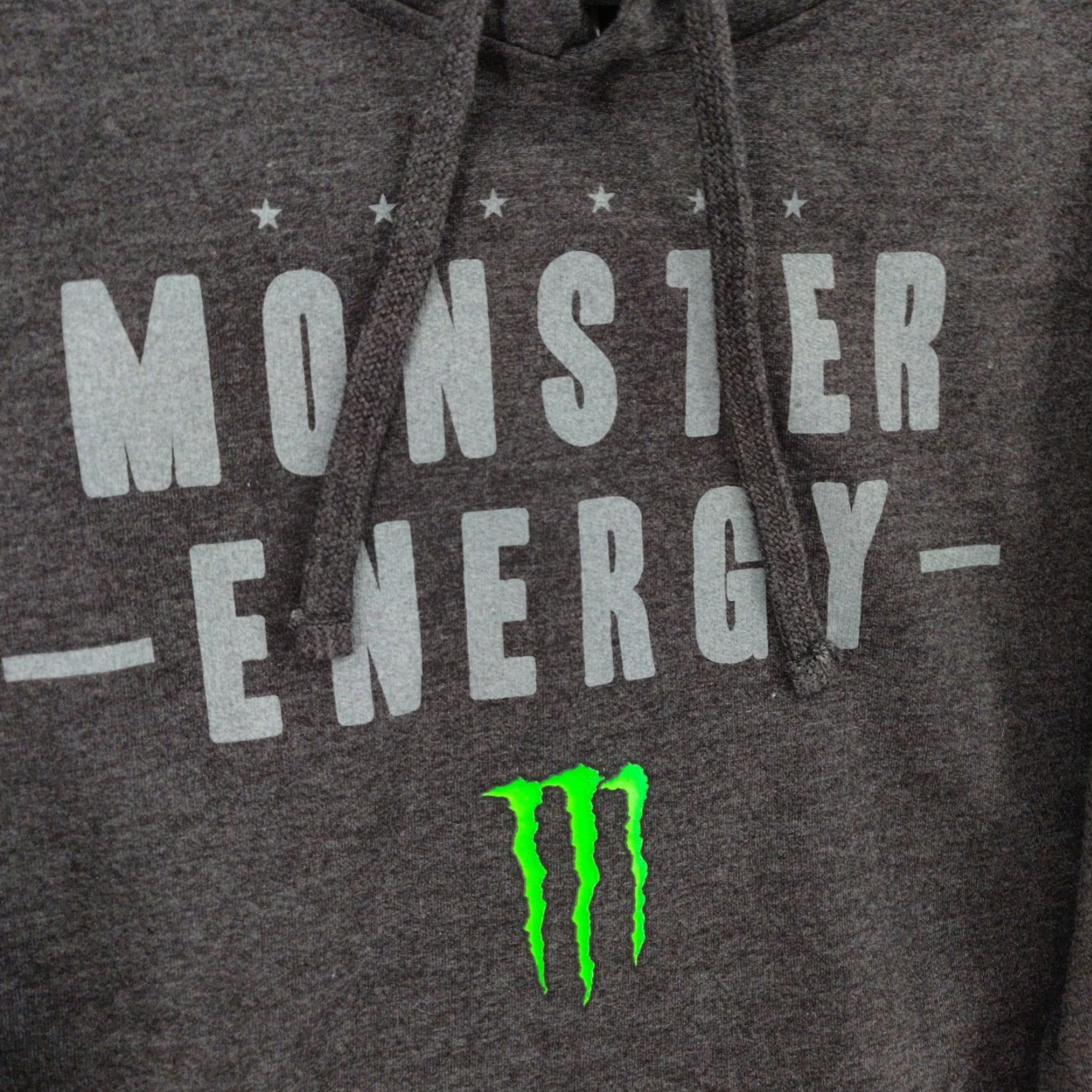 Vintage VINTAGE Monster Energy Hoodie Mens L Gray Pullover Sweatshirt Y2K Logo Hooded Graphic Print Pockets Regular Size US L / EU 52-54 / 3 - 5 Thumbnail