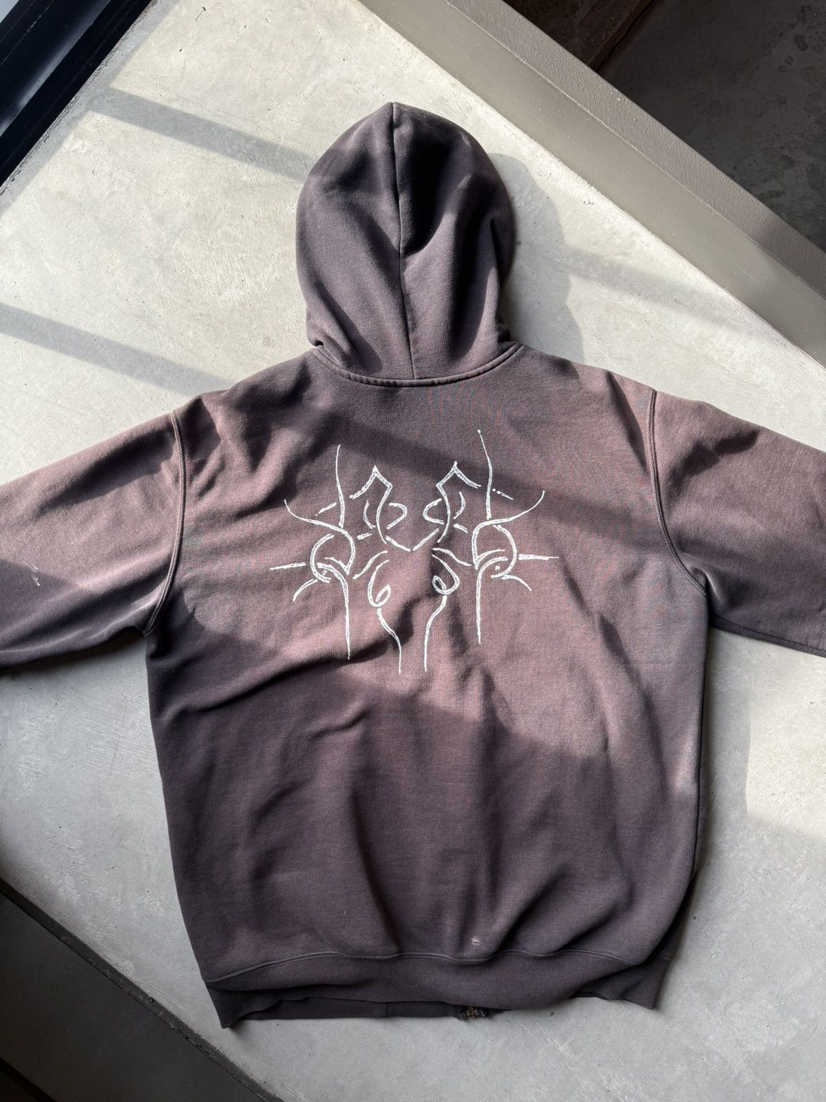 Carhartt × Vintage Vintage Carhartt faded brown hoodie Tattoo 001 Size US L / EU 52-54 / 3 - 3 Thumbnail