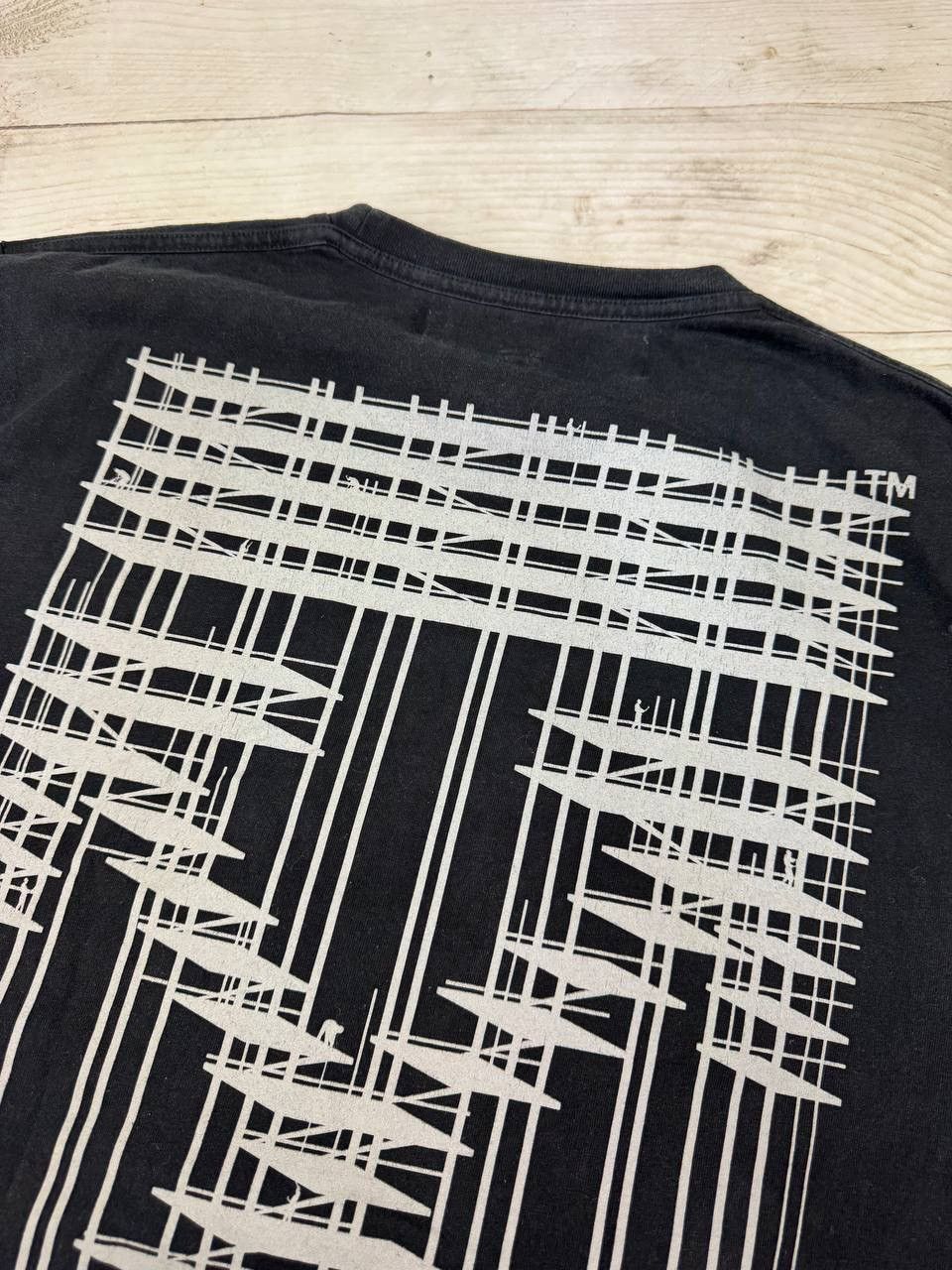 Off-White Off-White Industrial Arrows T-Shirt Size US M / EU 48-50 / 2 - 14 Thumbnail