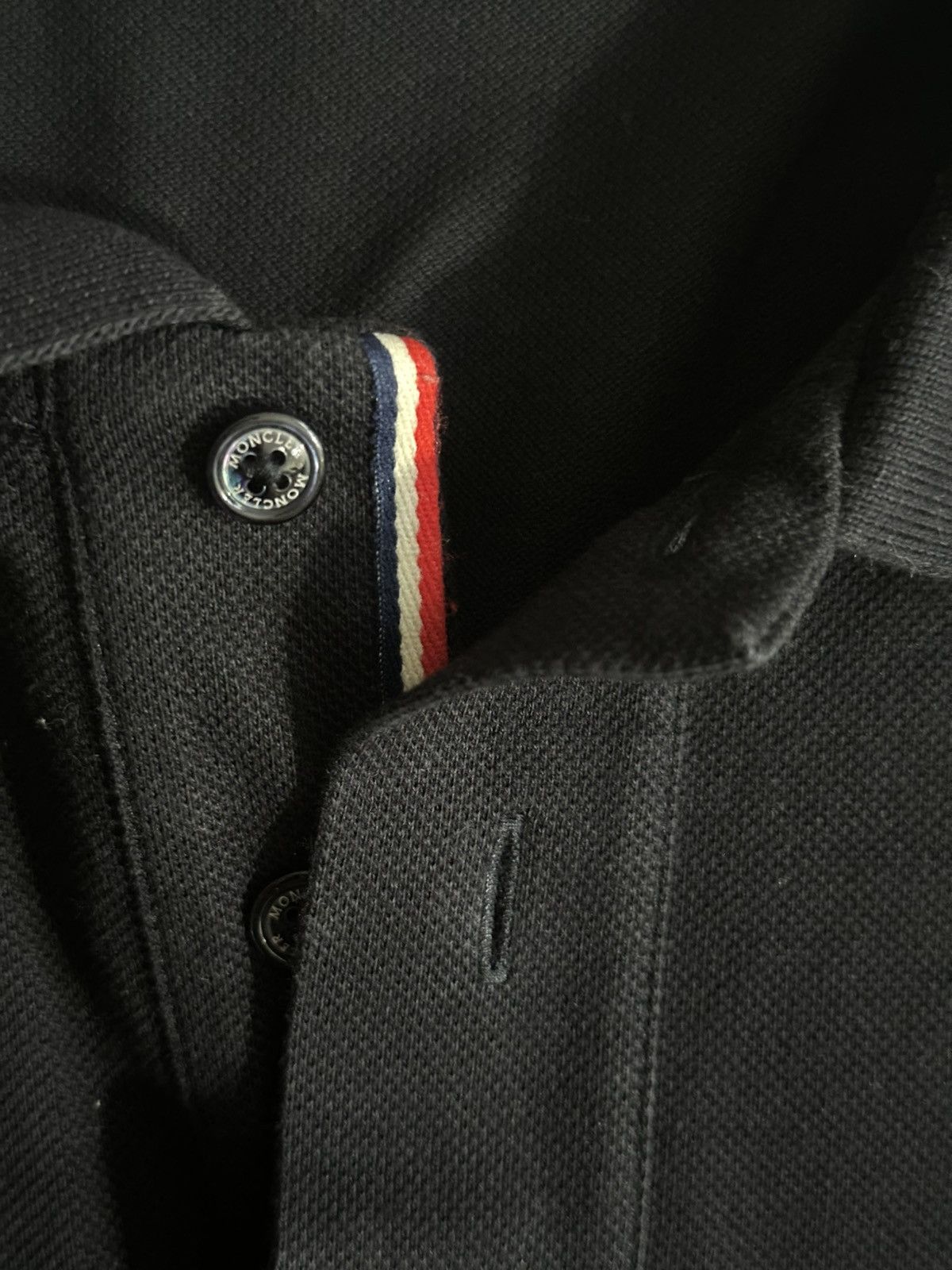 Moncler Moncler Logo-Patch Detail Polo Shirt Size US S / EU 44-46 / 1 - 5 Thumbnail