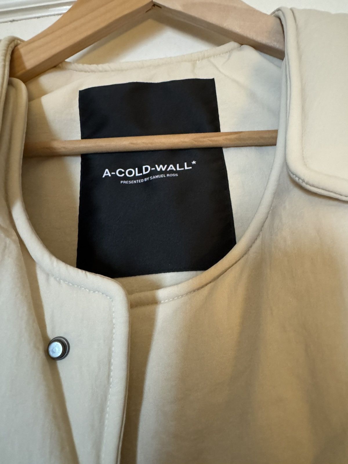 A-COLD-WALL* A-Cold-Wall* Asymmetrical Ivory Cream Padded Gilet Vest Size US XL / EU 56 / 4 - 8 Thumbnail