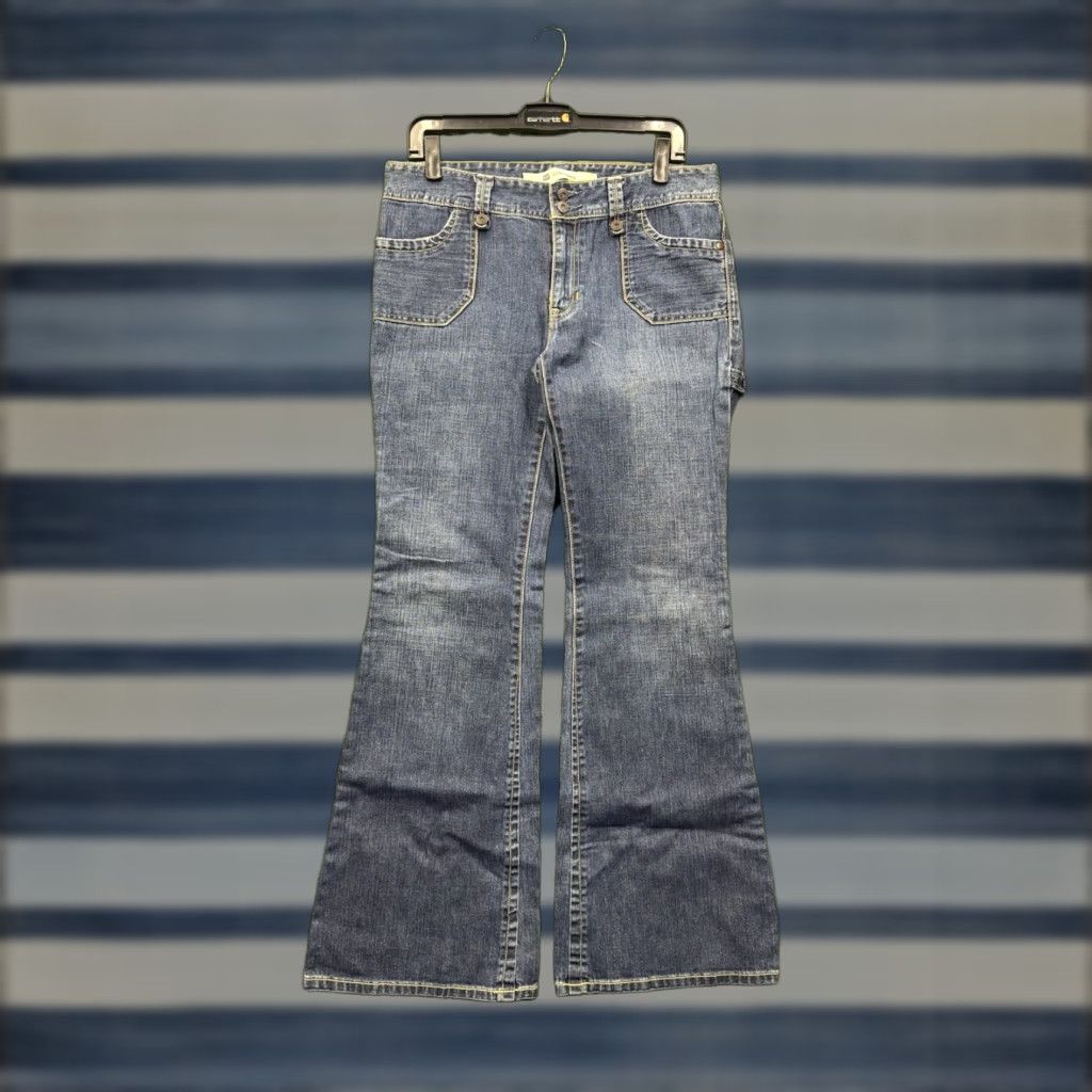 Gap Gap Jeans Womens 8 Dark Wash High Rise Flare Denim Stretch Wide Leg Jeans 90s 1969 Gap Womens Mens Girls Size 30" / US 8 / IT 44 - 1 Thumbnail