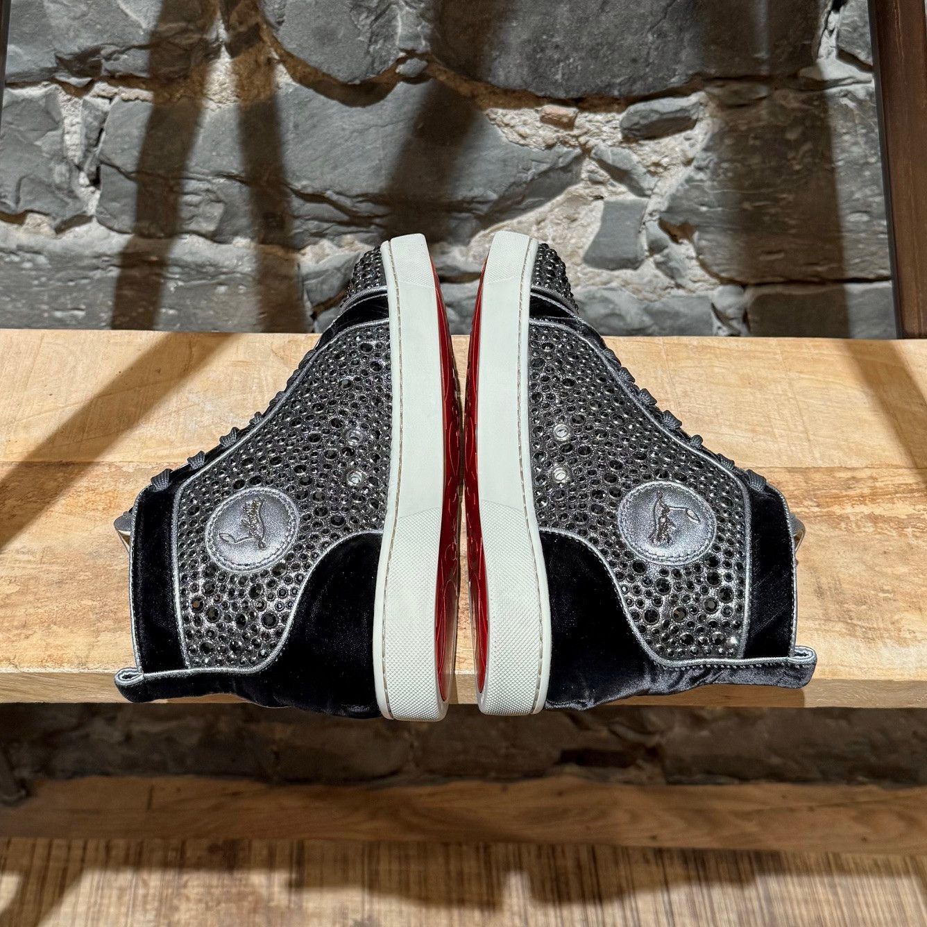 Christian Louboutin Christian Louboutin Black Velvet Louis Ring Strass Sneakers Size US 8 / EU 41 - 9 Thumbnail