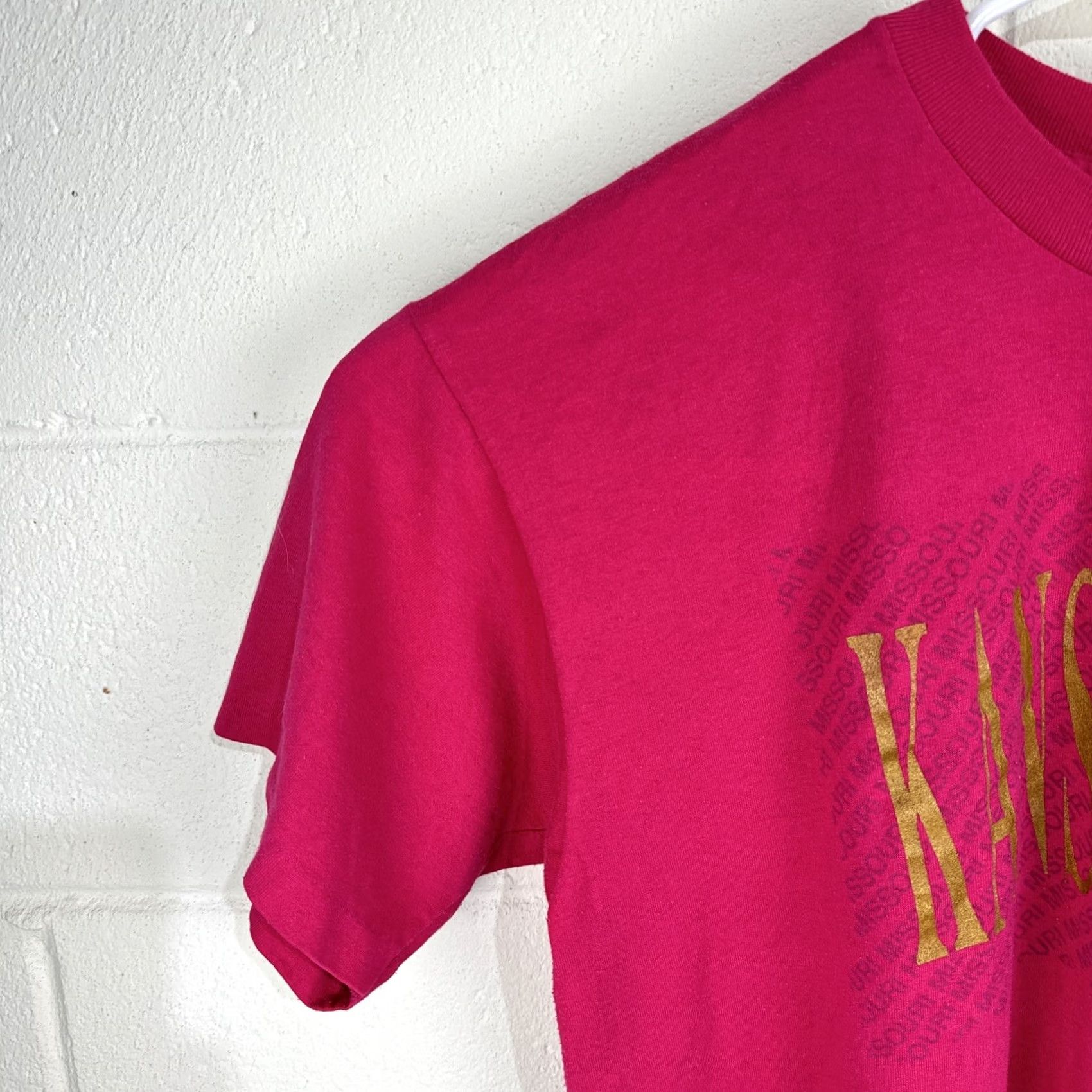 Vintage VINTAGE Kansas City T Shirt Adult XL Pink Missouri MO Destination Logo Graphic Print 90s Kansas City Mens Size US XL / EU 56 / 4 - 6 Thumbnail