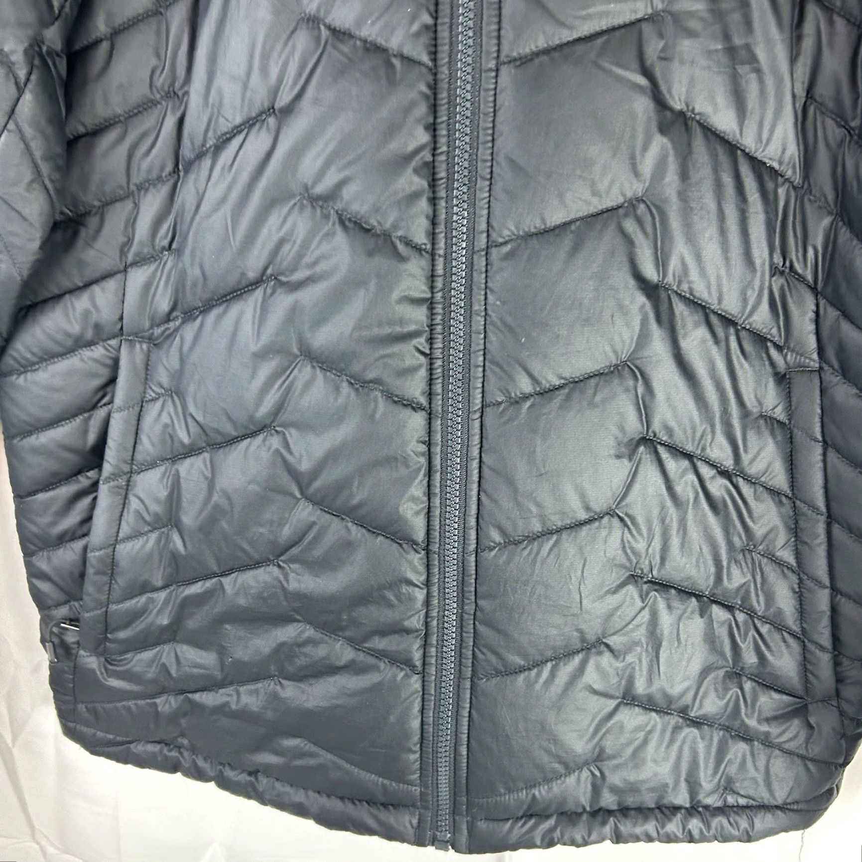 Under Armour VINTAGE Under Armour Puffer Jacket Black Medium Size US M / EU 48-50 / 2 - 4 Thumbnail