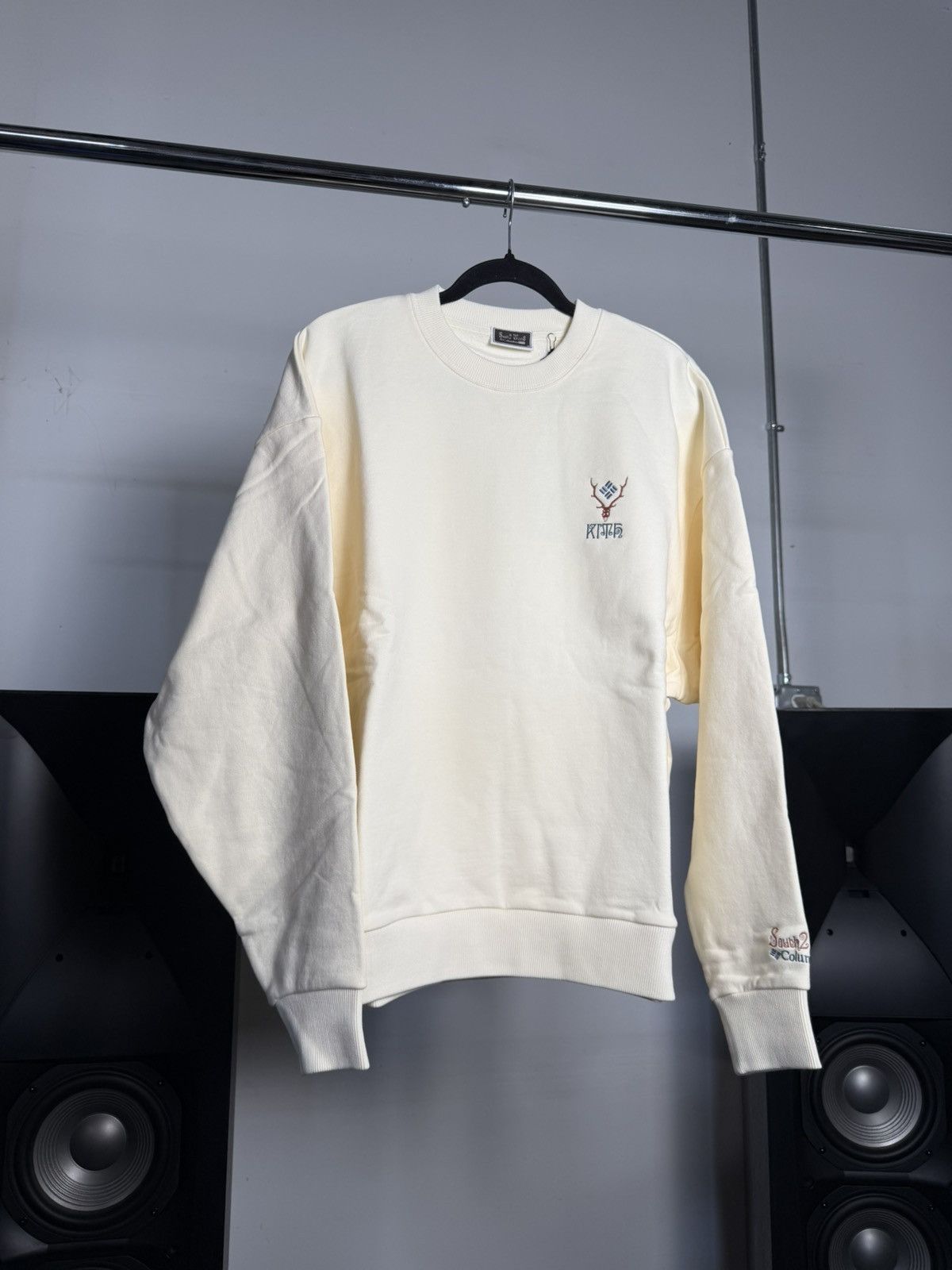 Kith Kith Columbia S2W8 Nelson Crewneck Sandrift Size US M / EU 48-50 / 2 - 2 Thumbnail