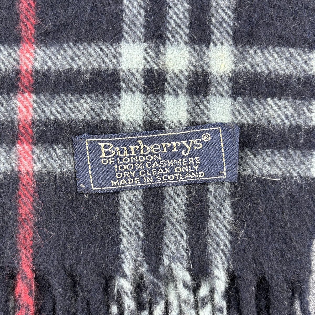 Burberry Scarf # D735 # Muffler # Neckwear # Nova Check