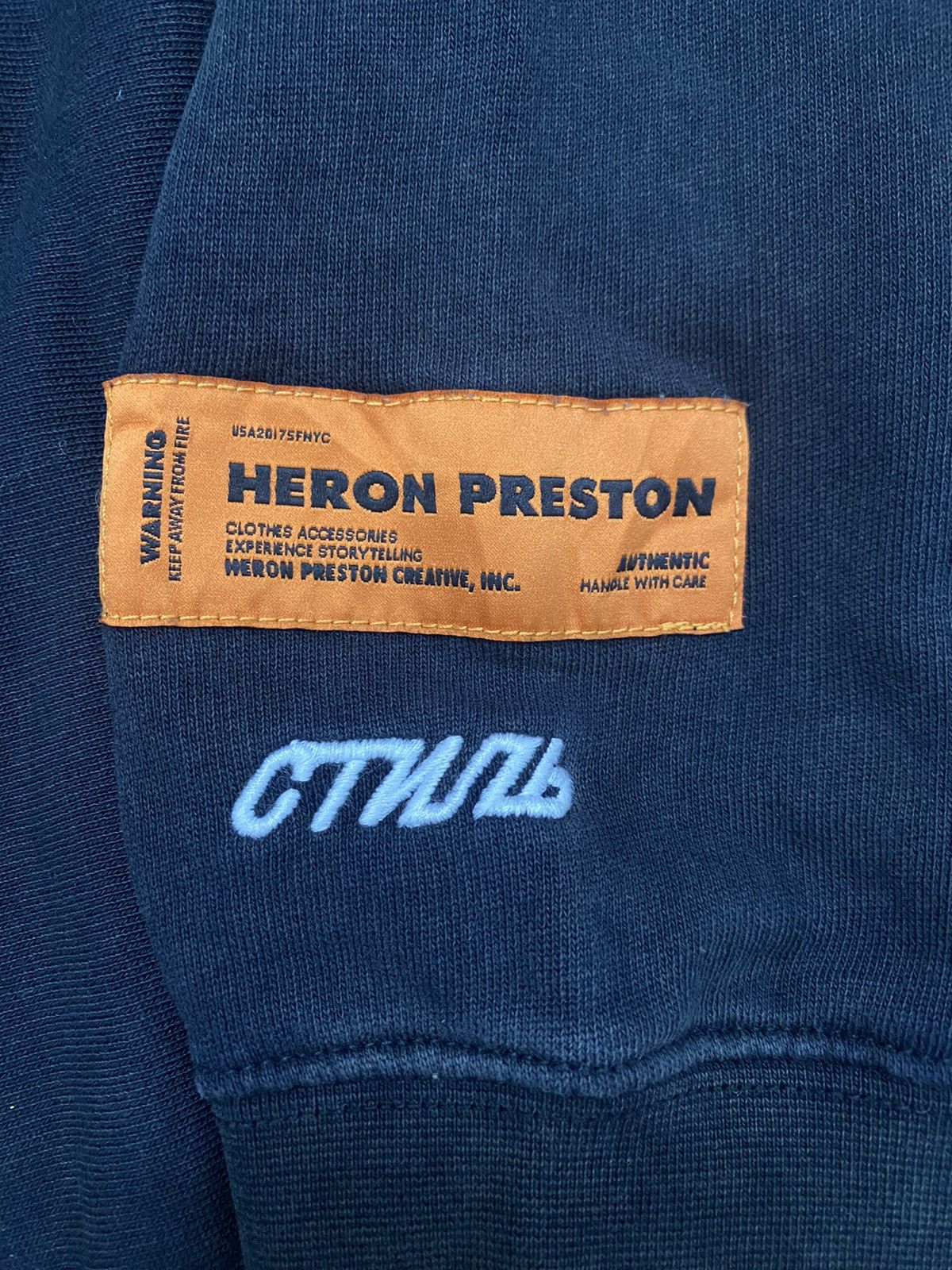Heron Preston HERON PRESTON DOVER MAGICIAN CODE 8000S21948 Size US XL / EU 56 / 4 - 5 Thumbnail