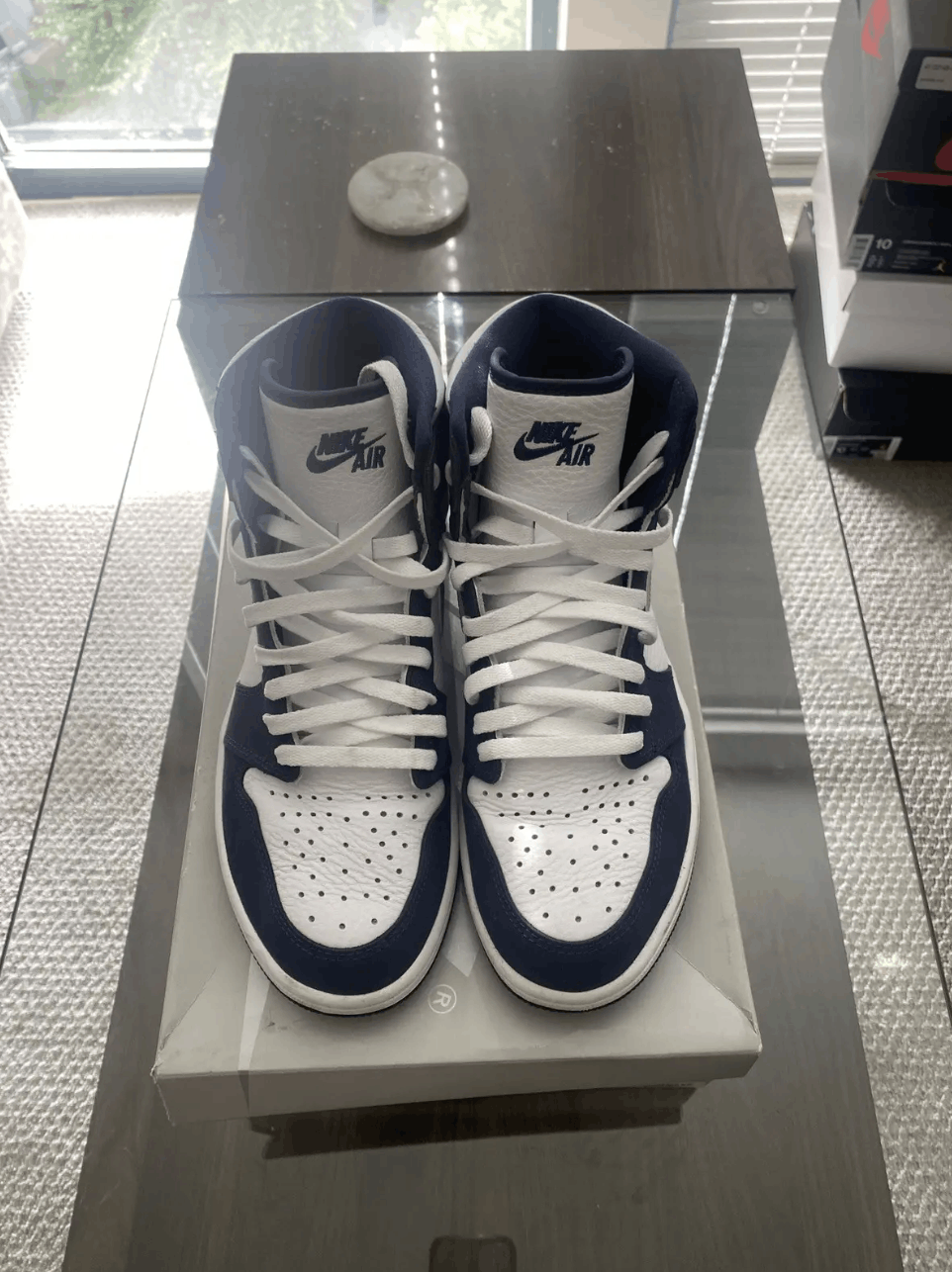 Jordan Brand Jordan 1 Retro High CO.JP Midnight Navy 2020 Size US 10 / EU 43 - 3 Thumbnail