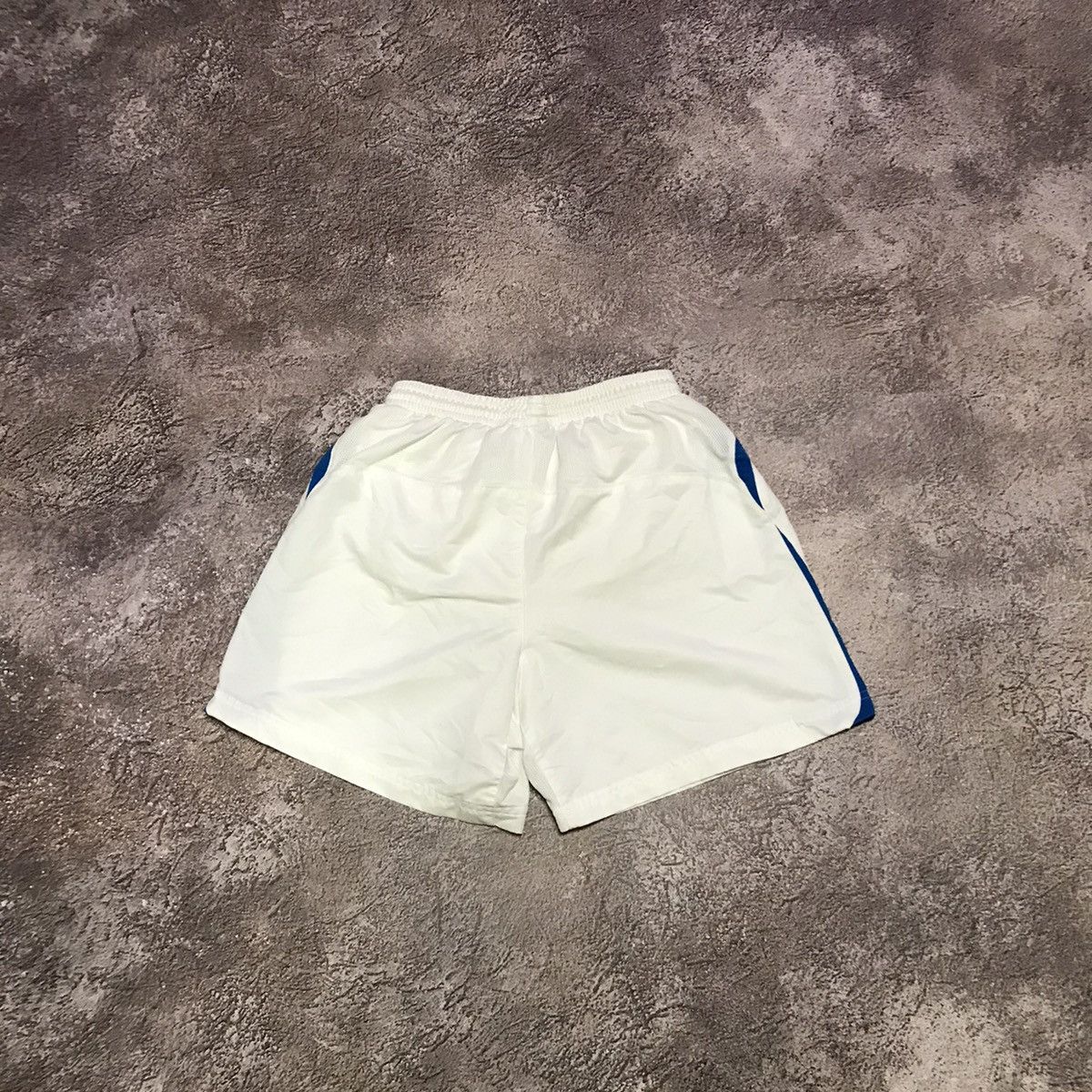 Vintage Vintage Nike Swoosh Shorts Baggy Y2K Streetwear Skate 30 Size US 30 / EU 46 - 3 Thumbnail
