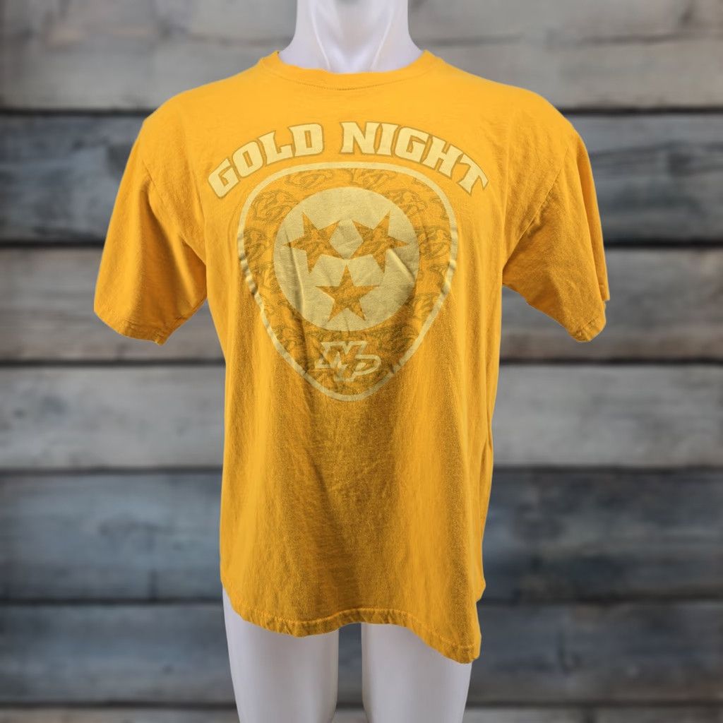 Vintage Nashville Predators NHL Yellow T-shirt Large Night Men L Yellow Night 90s? Size US L / EU 52-54 / 3 - 1 Thumbnail