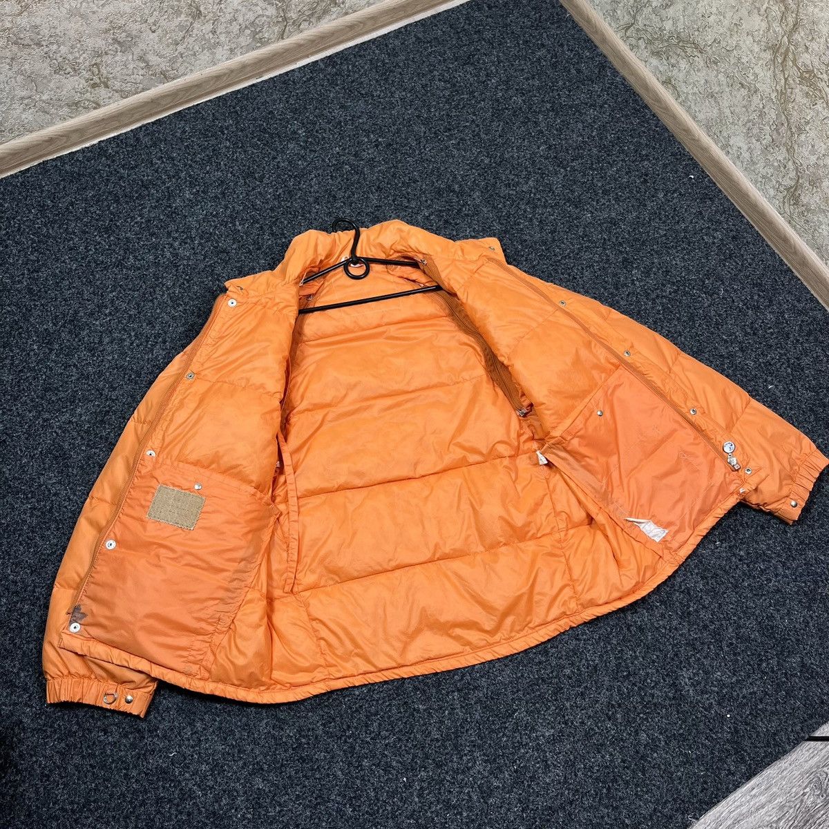 Moncler Moncler Grenoble Down Puffer Jacket Vintage Size US L / EU 52-54 / 3 - 5 Thumbnail
