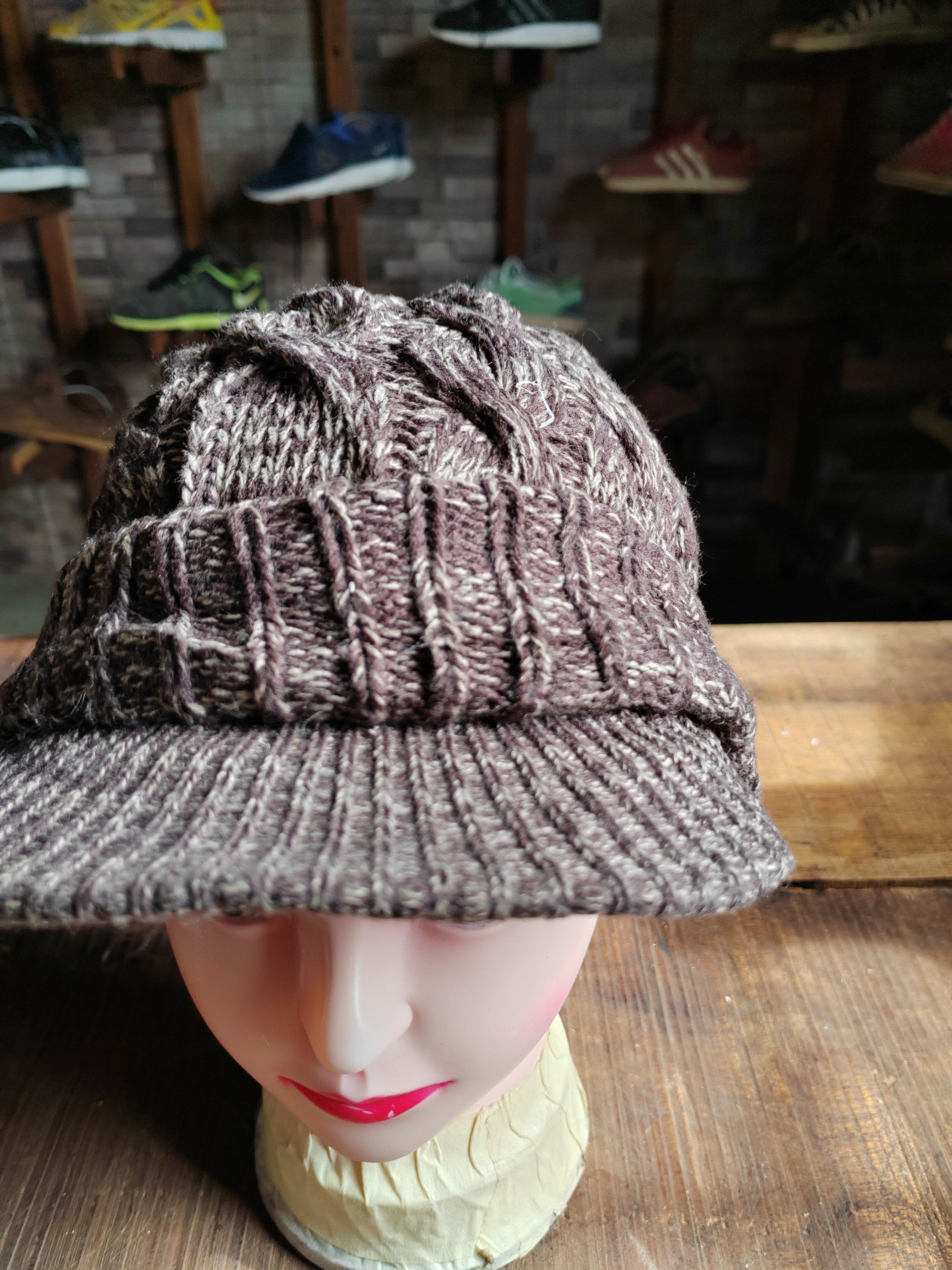 If Six Was Nine Vintage Japanese Style Crochet Big Beanie Snowcap Size ONE SIZE - 3 Thumbnail