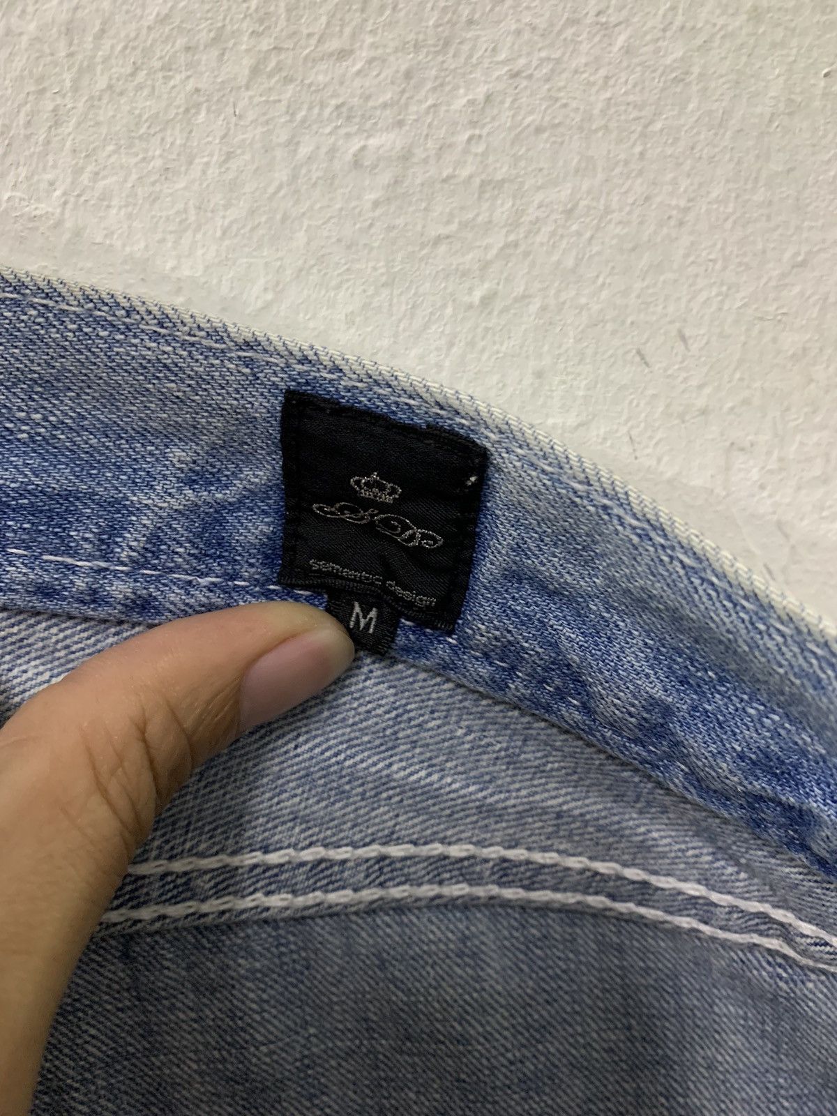 Semantic Design Distressed Denim