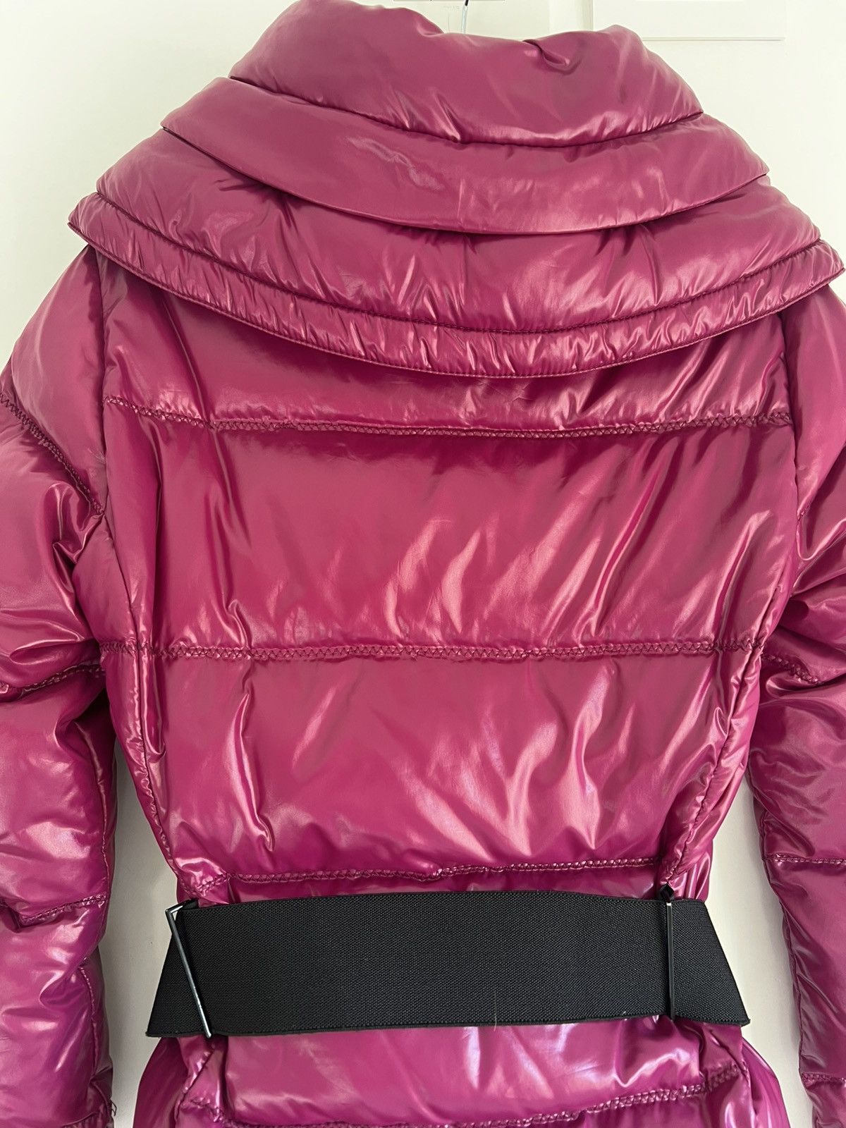 Moncler Original moncler xs puffer jacket violet goose down Size XS / US 0-2 / IT 36-38 - 22 Thumbnail