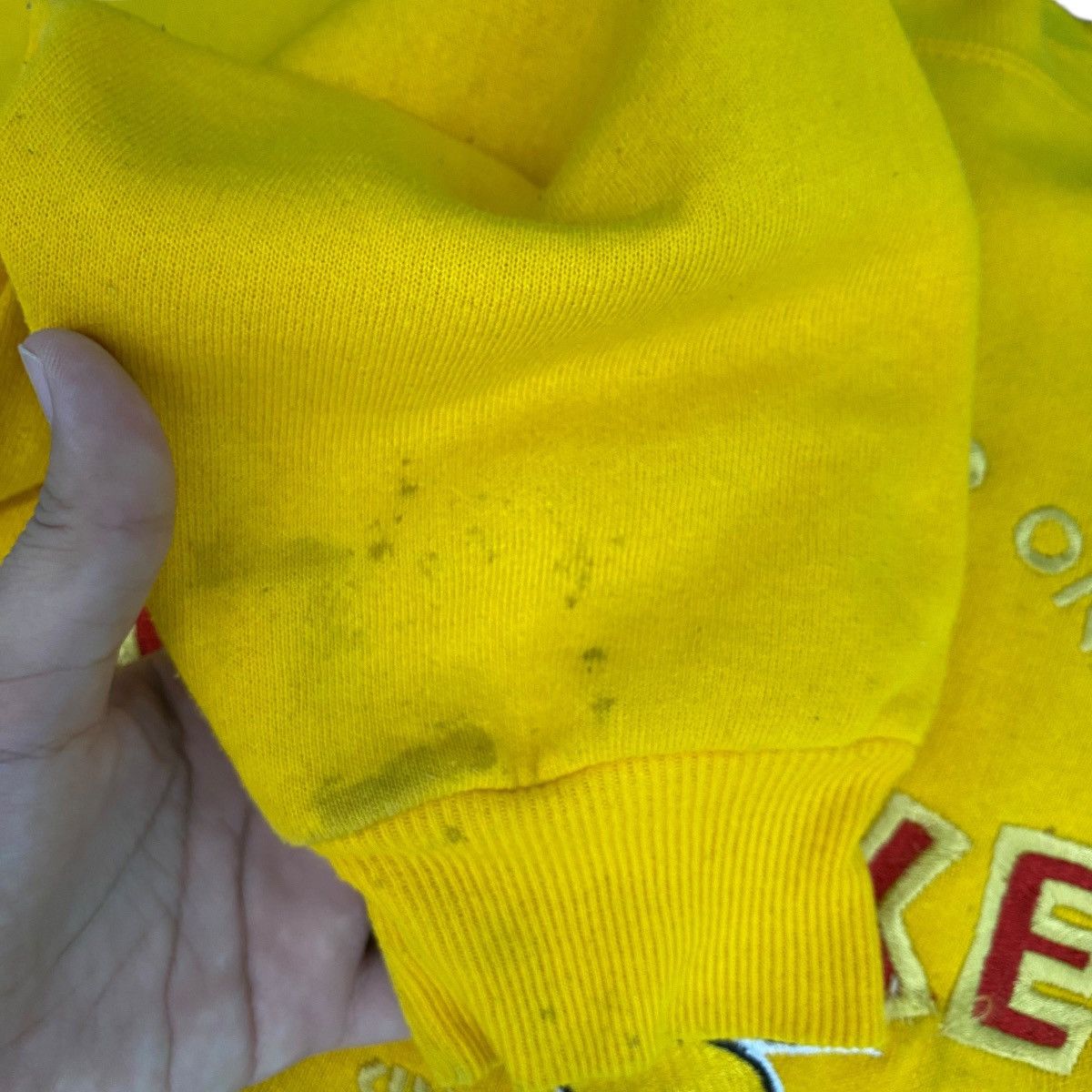 Vintage Vintage Disney Mickey Mouse Crewneck Sweatshirt Yellow SizeM Size US M / EU 48-50 / 2 - 6 Thumbnail
