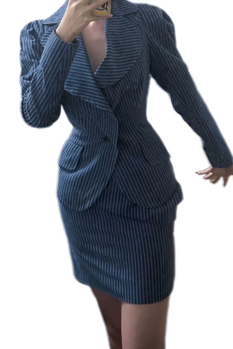 Vivienne Westwood Vivienne Westwood Dark blue striped main line suit Size XS / US 0-2 / IT 36-38 - 6 Thumbnail