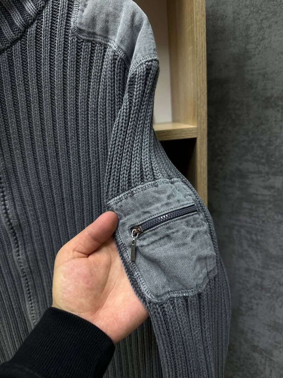 Vintage Vintage Avant Garde Gray Ribbed Knit Zip Sweater Size US L / EU 52-54 / 3 - 6 Thumbnail