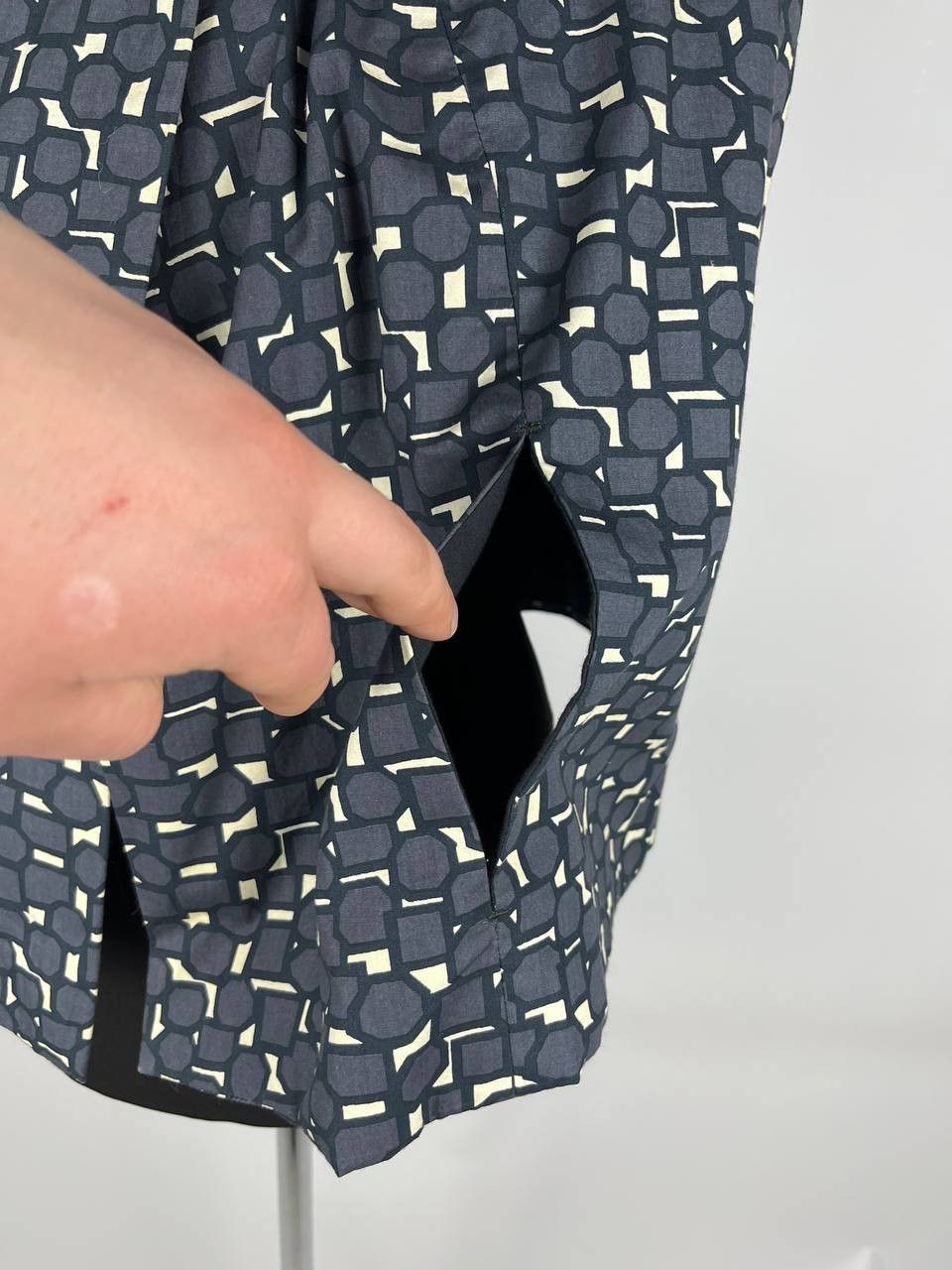 Designer × Other Toast Womens Printed Cape Size 14 (0479) Size XL / US 12-14 / IT 48-50 - 6 Thumbnail