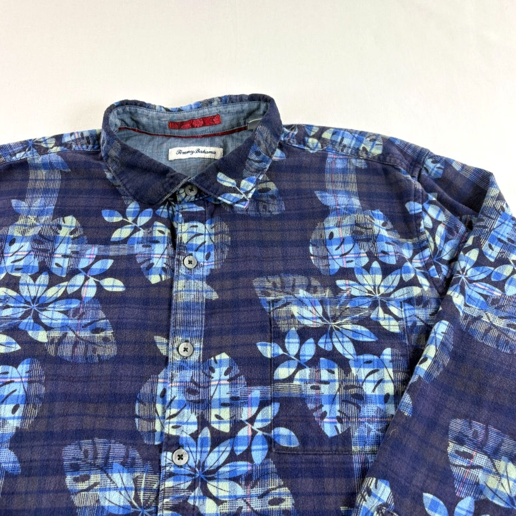 Tommy Bahama VINTAGE Tommy Bahama Shirt Mens 2XL Blue Floral Corduroy Button Up Casual Size US XXL / EU 58 / 5 - 2 Thumbnail