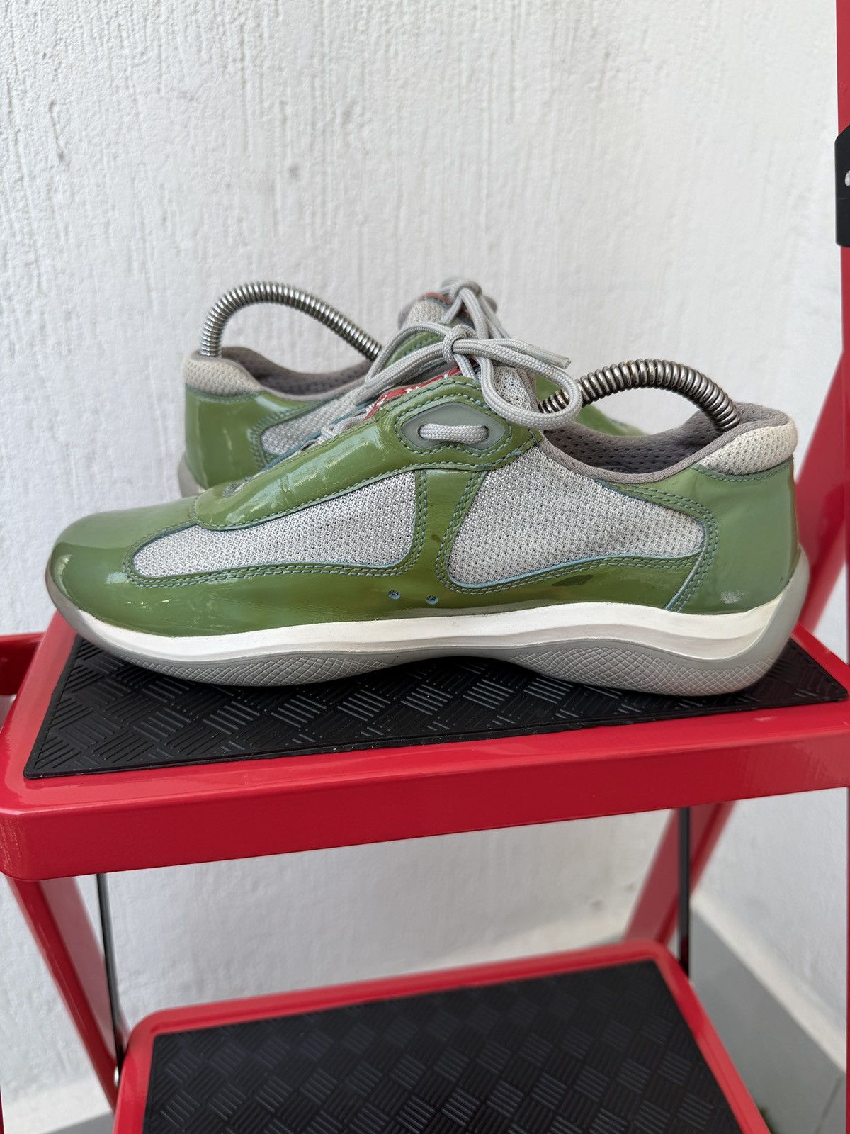 Prada America cup patent leather trainers Size US 8 / IT 38 - 10 Thumbnail