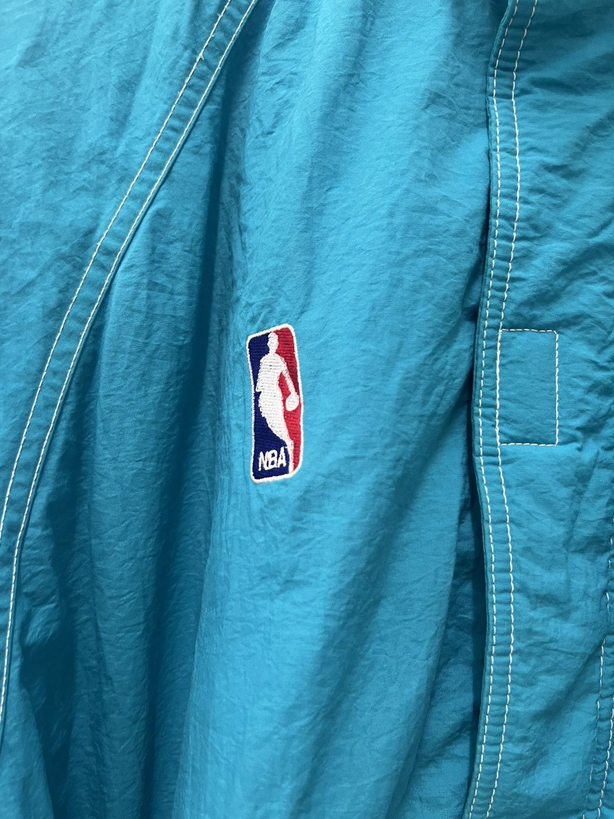 NBA × Starter × Vintage Vintage 90’s NBA Charlotte Hornets Sweater Size US L / EU 52-54 / 3 - 4 Thumbnail