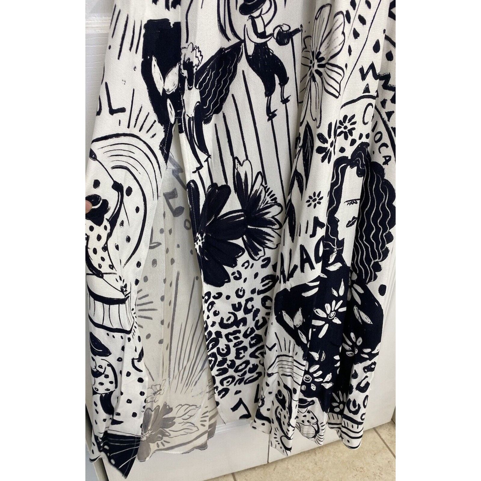 Farm Rio Farm Rio Maxi Dress V-Neck Black White Alien UFO Tropical Size S / US 4 / IT 40 - 9 Thumbnail
