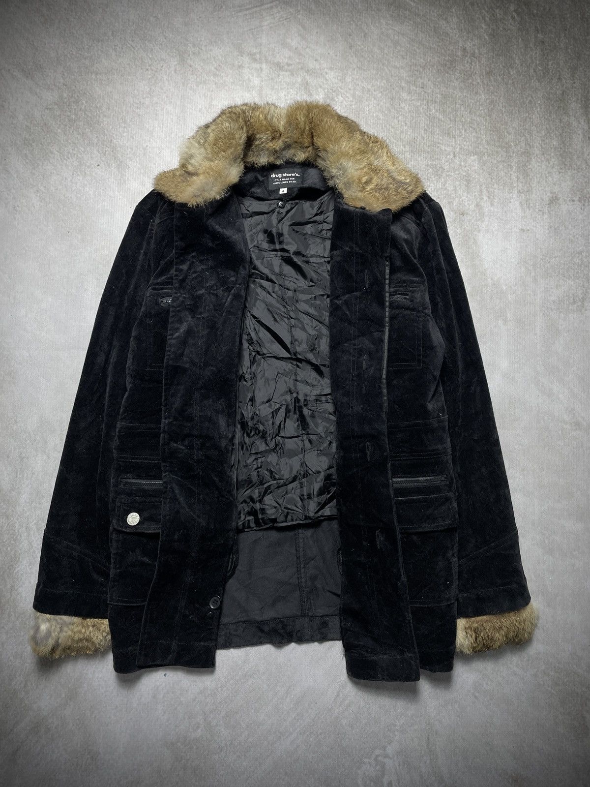 If Six Was Nine 2000’s Drug Store’s - Vkei Style Button Trim Fur Jacket Size US L / EU 52-54 / 3 - 5 Thumbnail