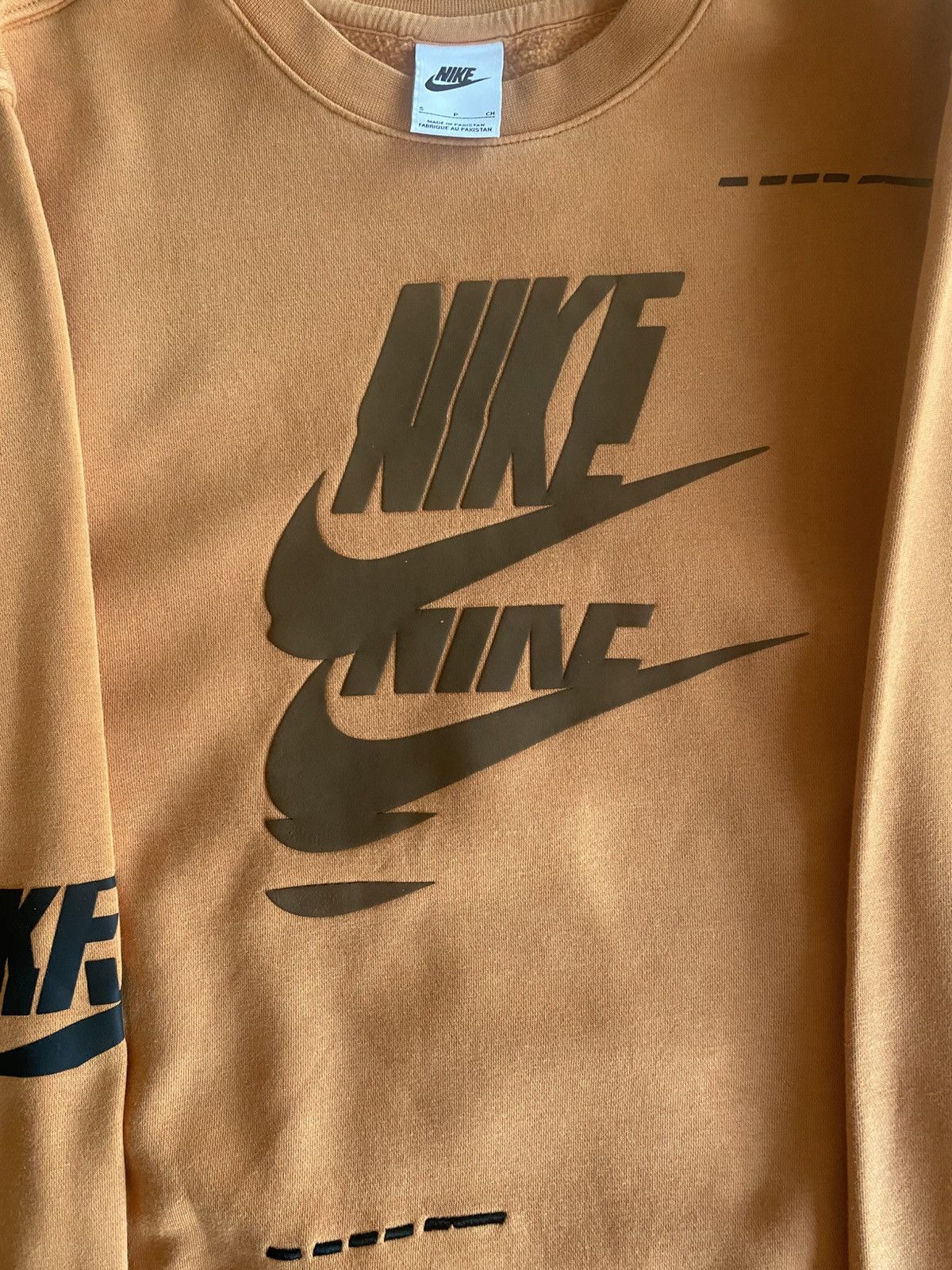 Nike Orange Nike Multi Logo Sweatshirt ( S ) Size US S / EU 44-46 / 1 - 3 Thumbnail