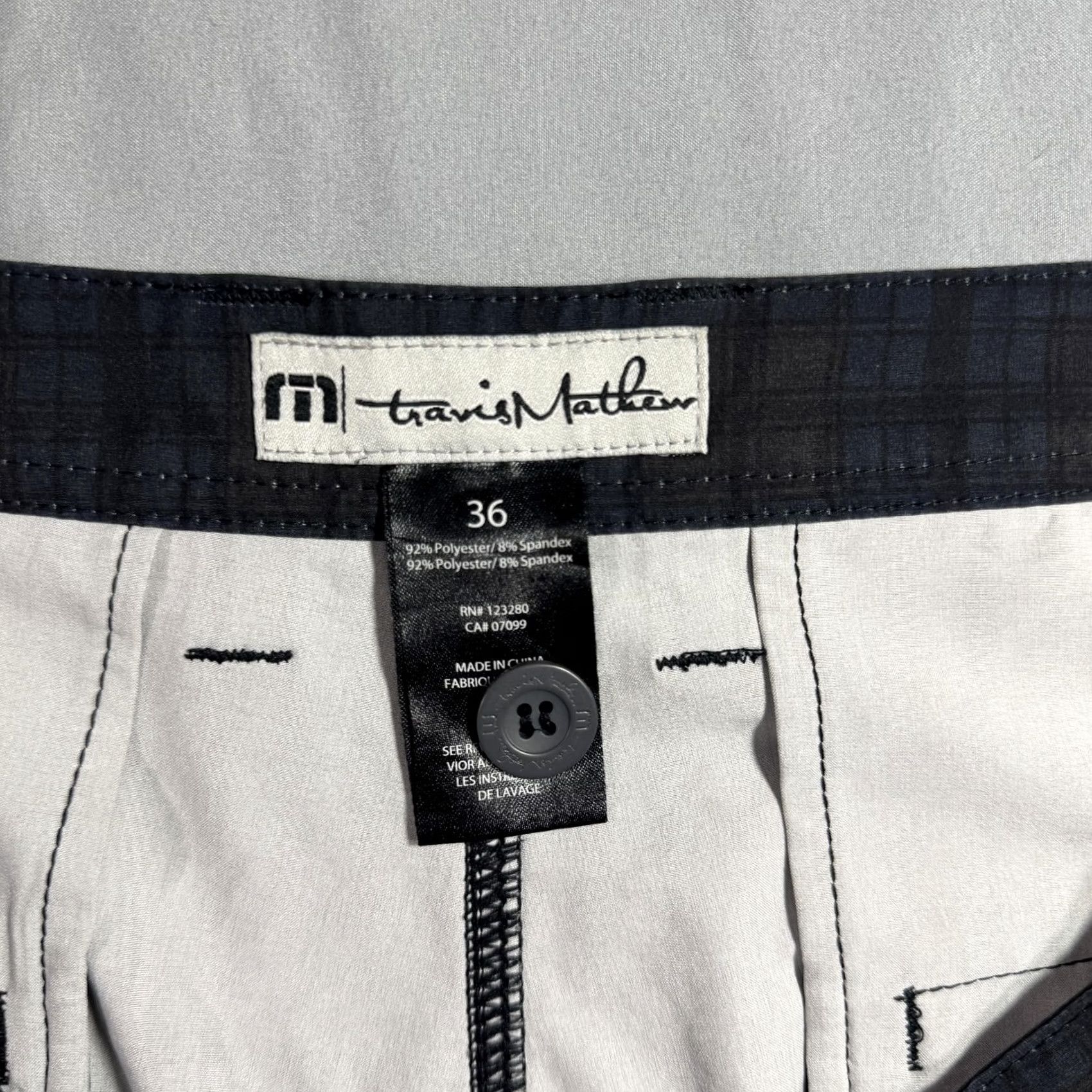TravisMathew Travis Mathew Shorts Mens 36 Gray Plaid Golf Chino Stretch Performance Casual Regular Front Flat Front Pockets Belt Loops Travel Inseam 11in Size US 36 / EU 52 - 3 Thumbnail