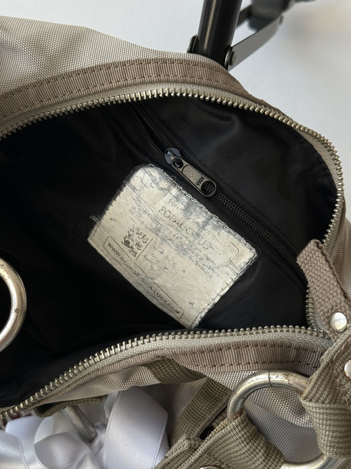 George Gina & Lucy × Japanese Brand Very Rare George Gina & lucy Y2k Alyx Bag Crossbody Handbag Size ONE SIZE - 17 Thumbnail