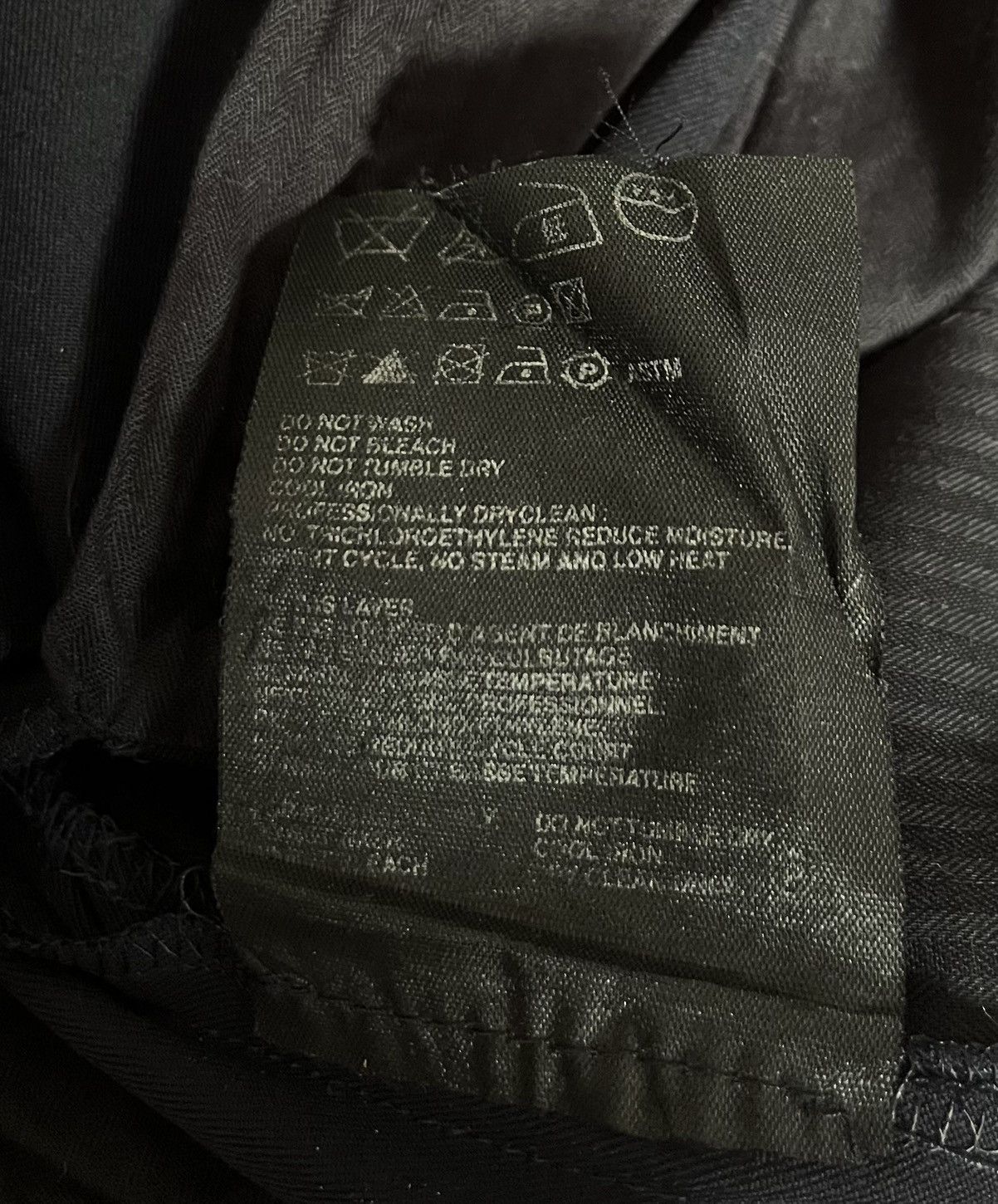 Prada Vintage prada virgin wool black trousers Size US 29 - 4 Thumbnail