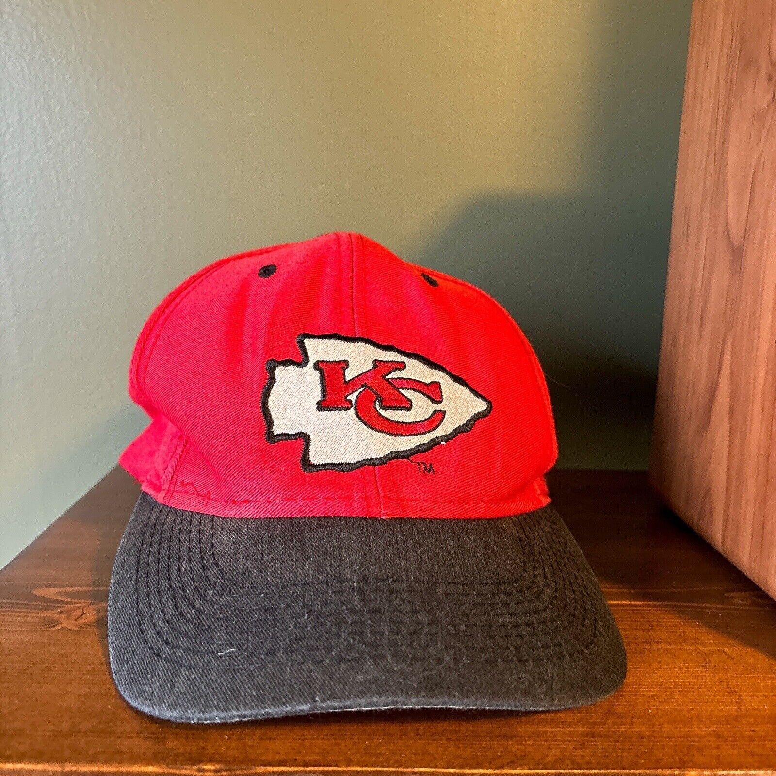 NFL Kansas City Chiefs NFL Football Vintage Red Snapback Hat Size ONE SIZE - 1 Thumbnail