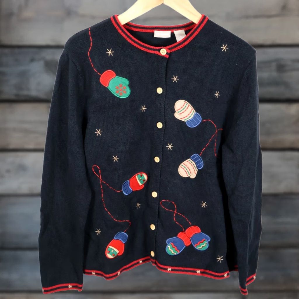 Vintage VINTAGE Field Gear Cardigan Women's XL Black Embroidered Mitten Geometric Knit Heavyweight 90s Holiday Outdoor Ugly Sweater Men/Women? Size XL / US 12-14 / IT 48-50 - 1 Thumbnail