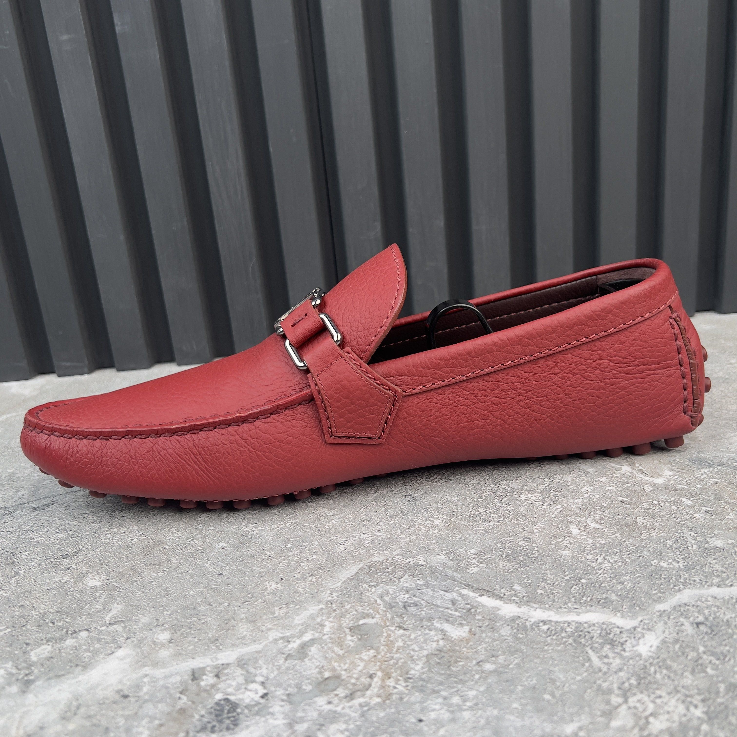 Louis Vuitton Hockenheim Driving Moccasin Grain Leather Size US 9.5 / EU 42-43 - 7 Thumbnail