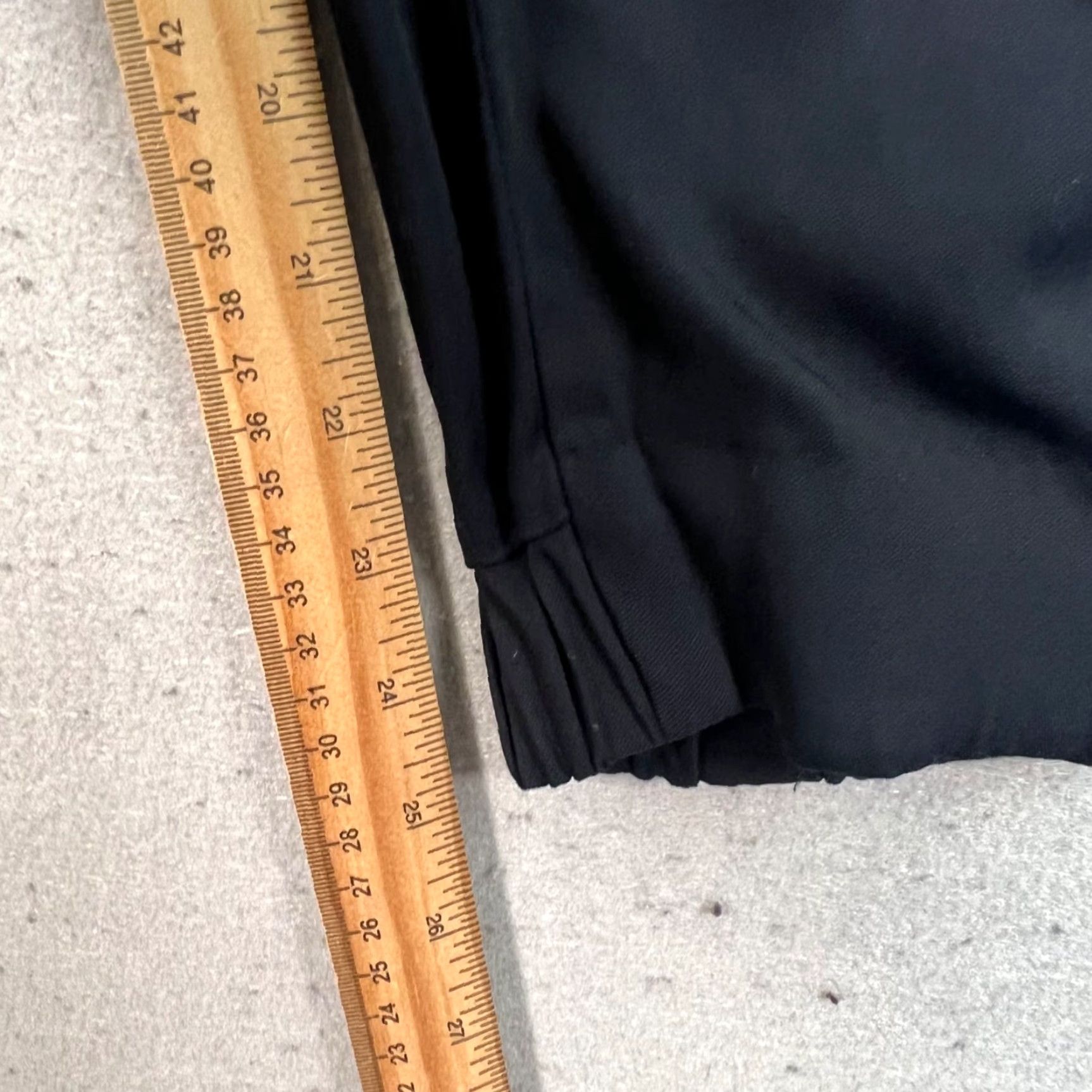 Cos COS Women's Pants Jogger Viscose Wool Black 34 EUR High Rise Tapered Inseam 25 in - Regular, Adult Womens, COS Brand, Black Jogger Pants Size 24" / US 00 / IT 34 - 7 Thumbnail