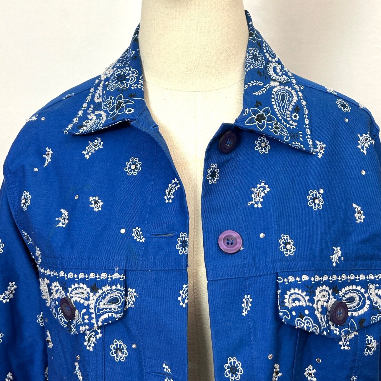 Vintage 90s Cotton Factory Blue Bandana Print Beaded Jacket Shirt Size XS / US 0-2 / IT 36-38 - 2 Thumbnail