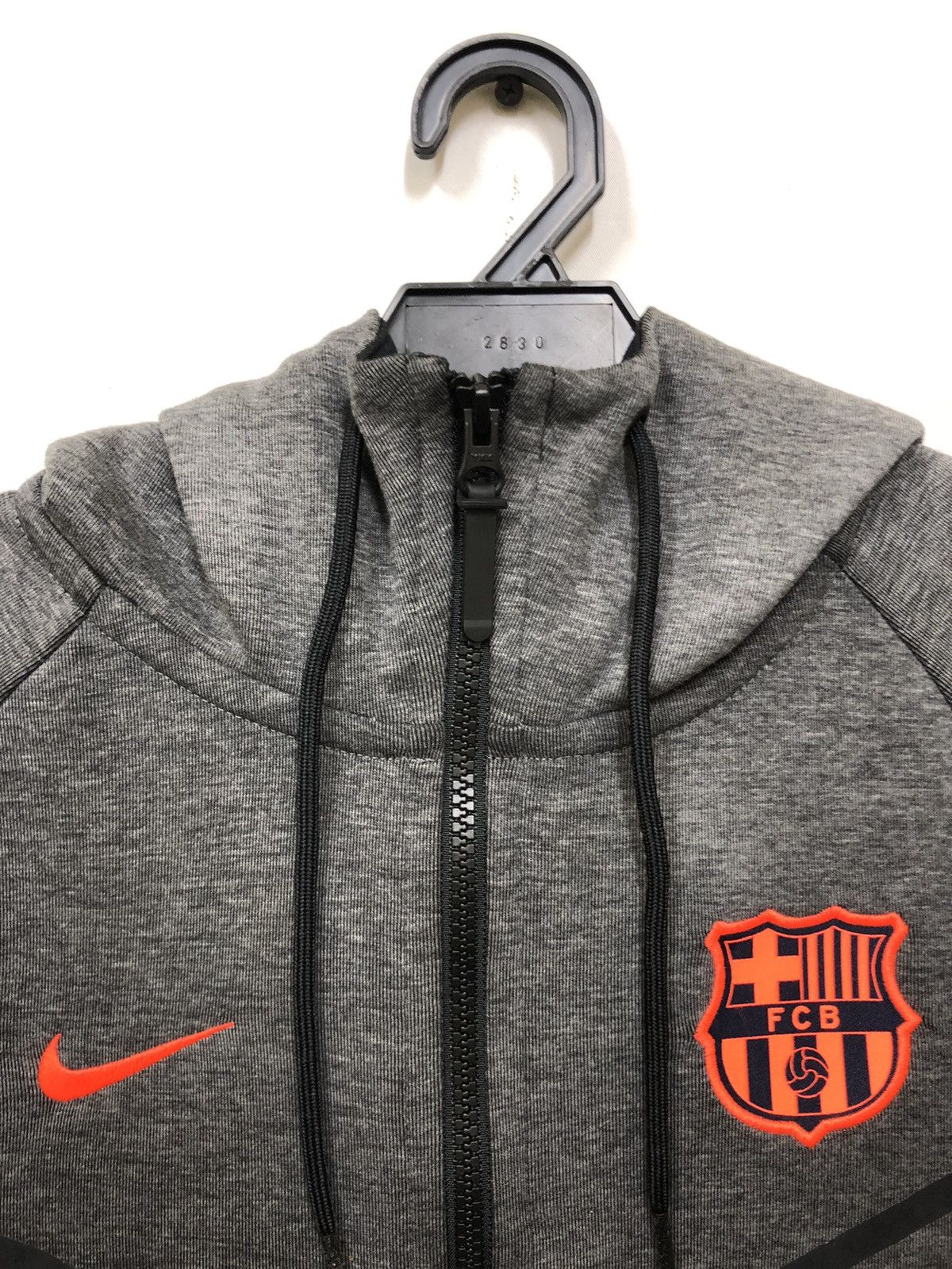 Nike 🍁BARCELONA NIKE🍁 Size US S / EU 44-46 / 1 - 4 Thumbnail