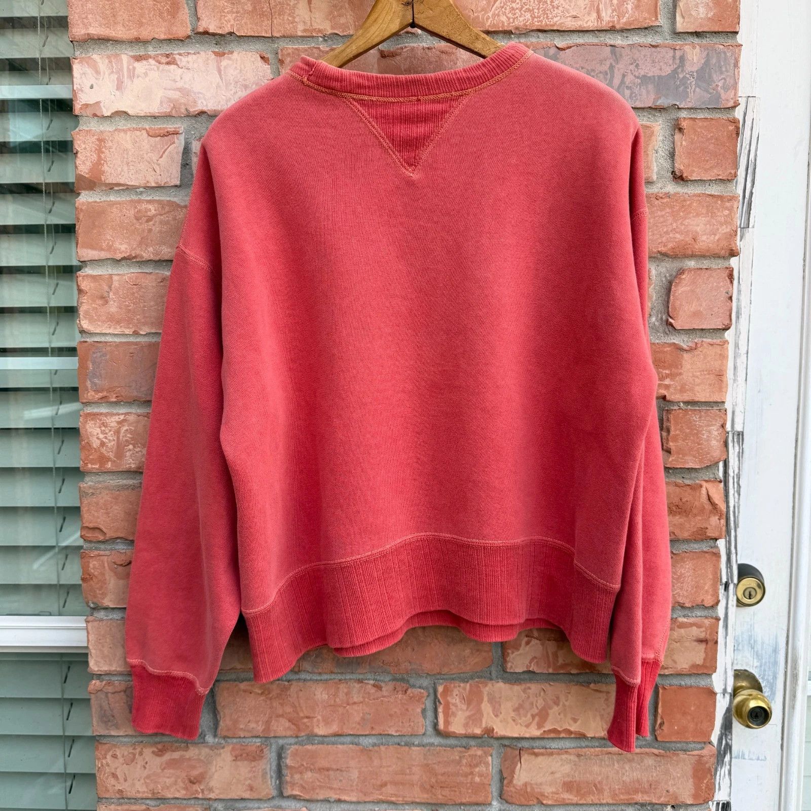 Vintage VTG 40s Double V Crewneck Sweatshirt Red Pink Salmon Faded Size US L / EU 52-54 / 3 - 2 Thumbnail