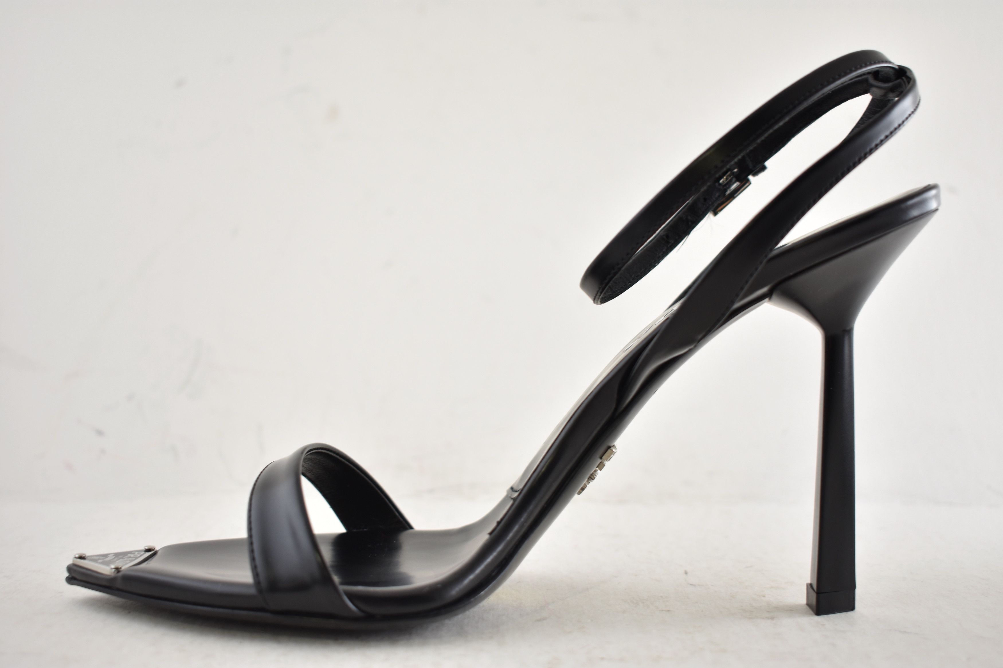 Prada Leather Pointed Toe Logo Ankle Strap Heel Sandal Pump 38 Size US 8 / IT 38 - 15 Thumbnail