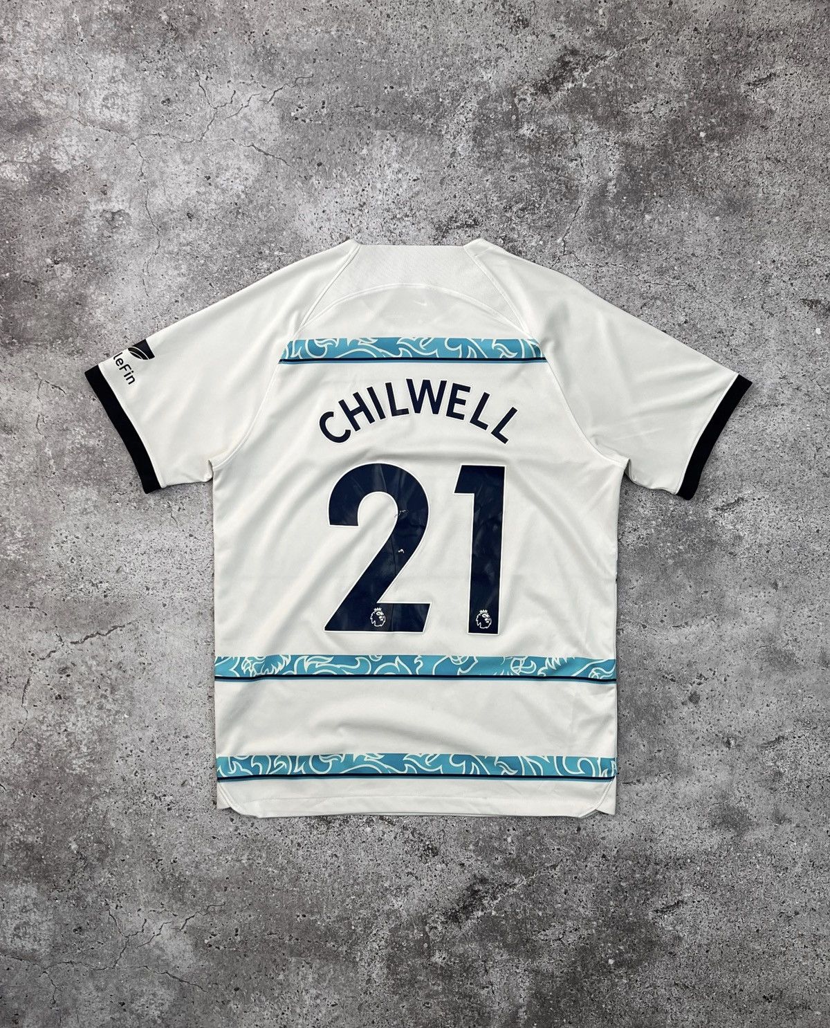 Chelsea Soccer Chelsea London 2022/23 Away #21 Ben Chilwell Soccer Jersey Size US L / EU 52-54 / 3 - 1 Thumbnail
