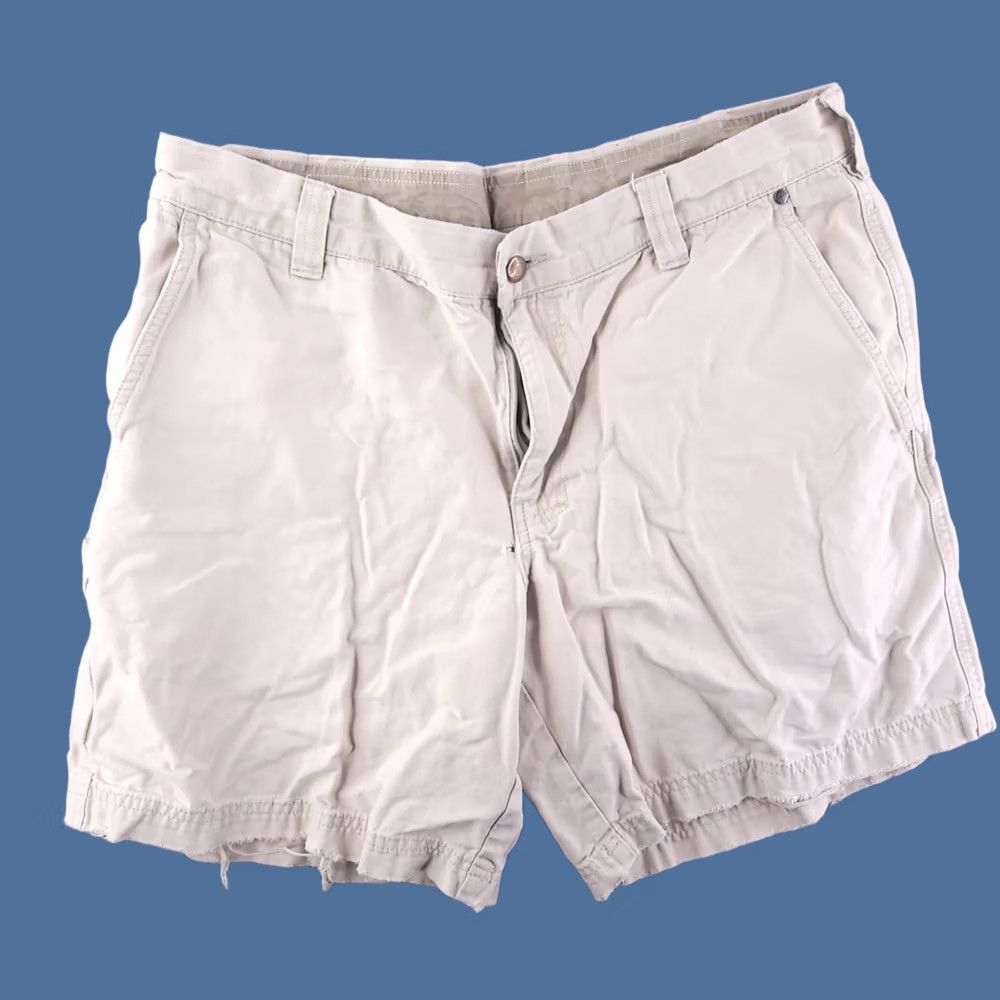 Vintage Columbia Shorts Mens 36 Canvas Beige Tan 8 Inch Distressed Chino Front Flat Front Adult 36 Mens Beige Distressed Canvas Shorts Size US 36 / EU 52 - 1 Thumbnail