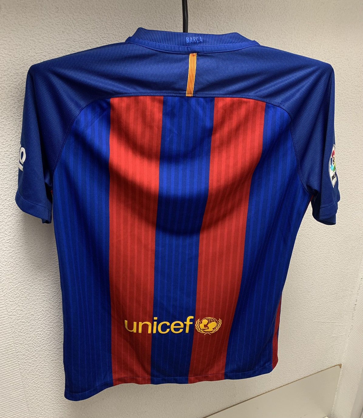 Nike Barcelona Nike soccer jersey world championship 2015 M size Size US M / EU 48-50 / 2 - 4 Thumbnail