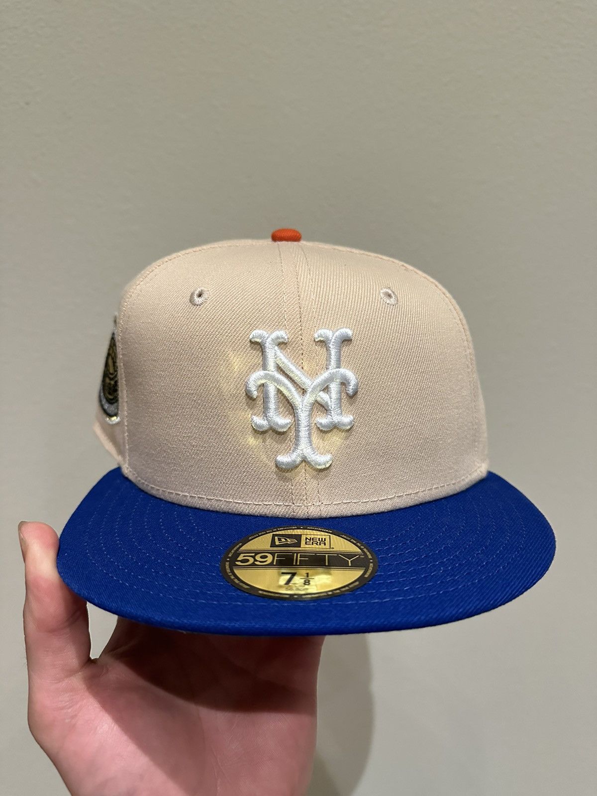 image of Vintage New York Mets 1969 World Series Vegas Gold 95 North 7 1/8, Men's