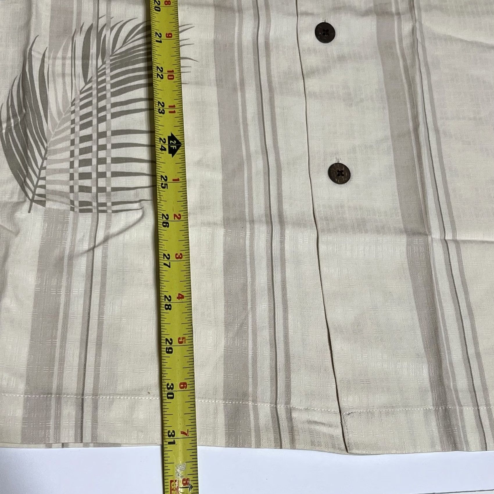 Vintage Bamboo Cay Mens Shirt Large Beige Floral Hawaiian Aloha Camp Shirt Casual Short Sleeve Button-Up Cotton Silk Embroidered Tropical 70s? Size US L / EU 52-54 / 3 - 5 Thumbnail