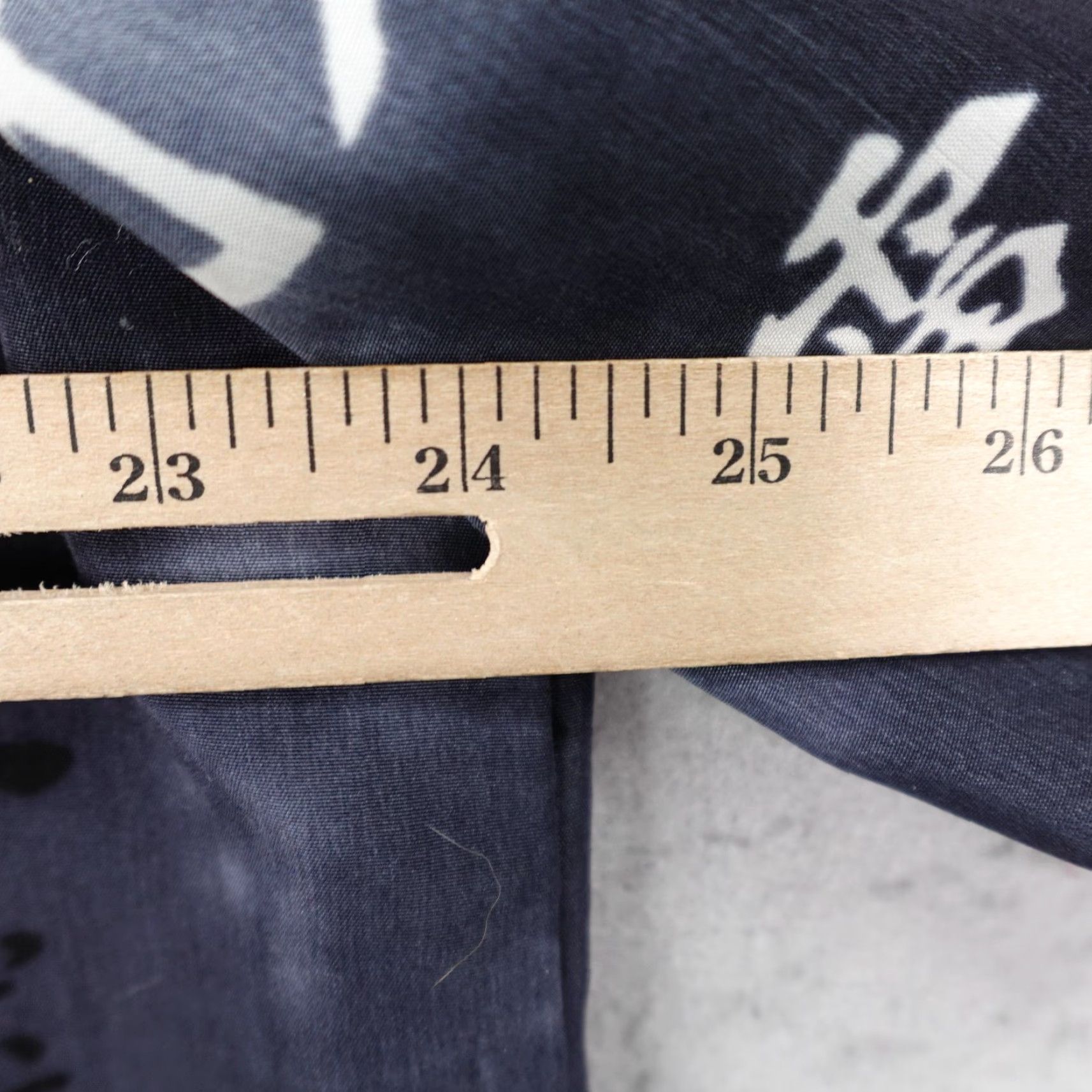 Vintage VINTAGE Extreme Limit Shirt Mens Large Black Gray Chinese Letters Dragon Flames Size US L / EU 52-54 / 3 - 5 Thumbnail