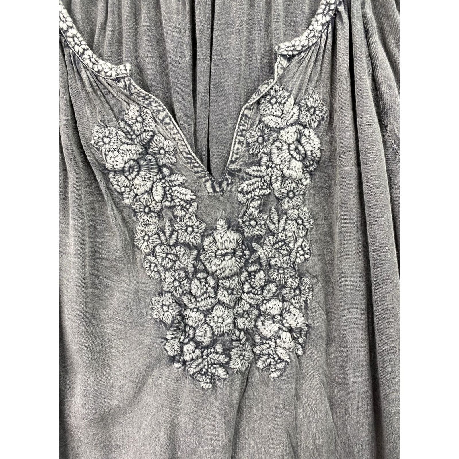 Vintage Solitaire Boho Top Womens S Gray Embroidered V Neck 3/4 Slit Sleeve Chambray Size S / US 4 / IT 40 - 3 Thumbnail